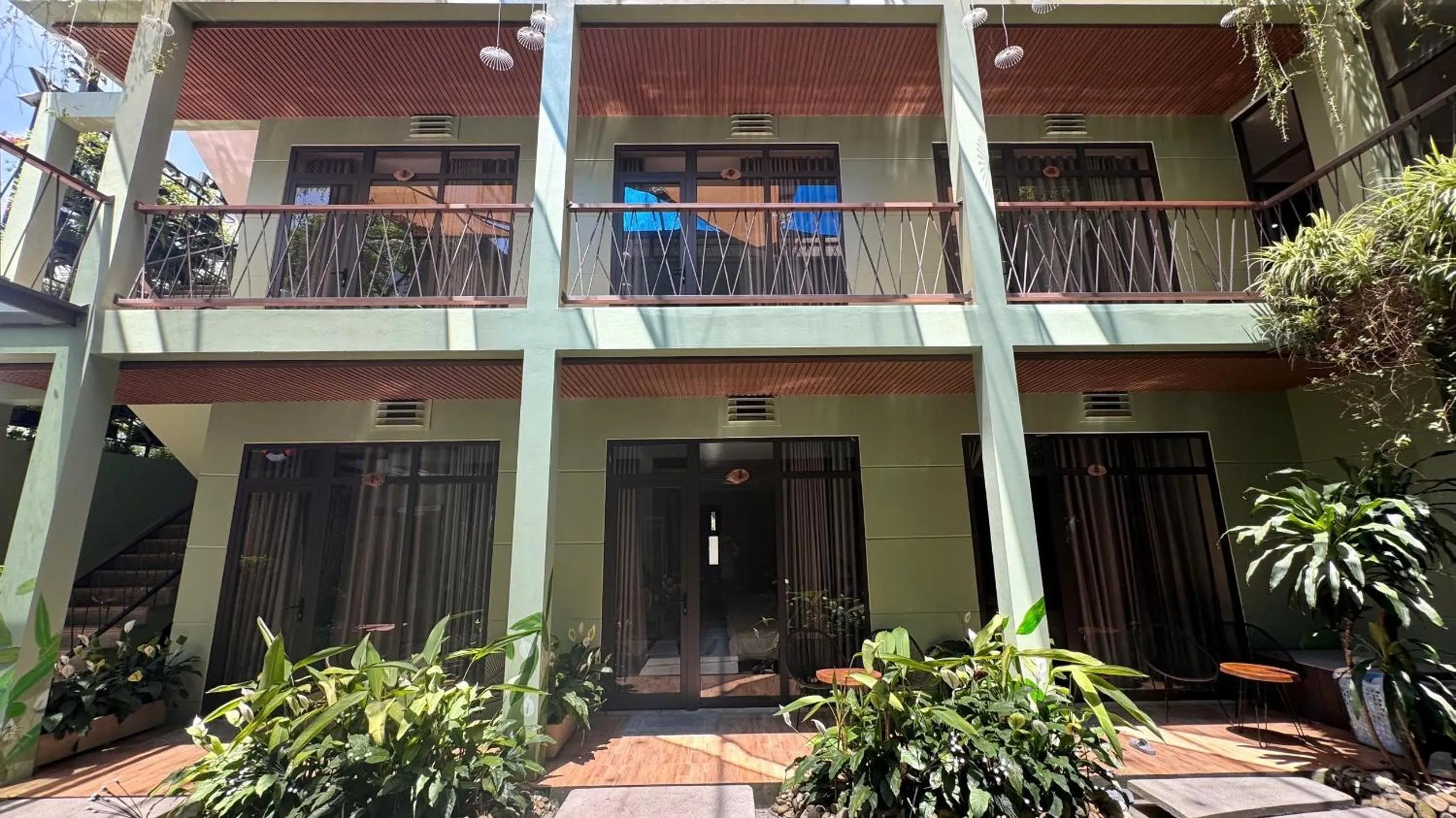 PHOENIX MINH CHÂU HOTEL