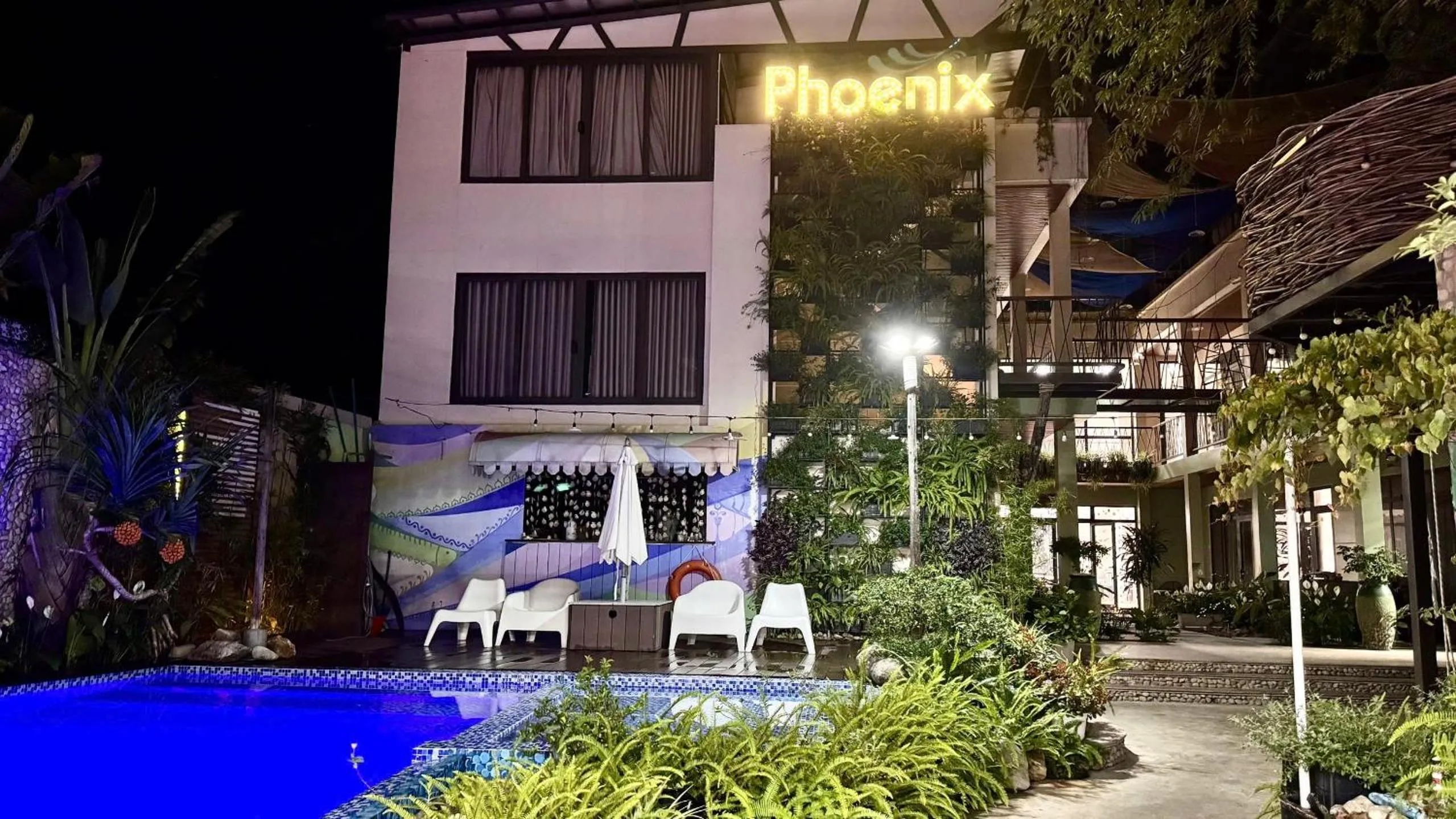 PHOENIX MINH CHÂU HOTEL