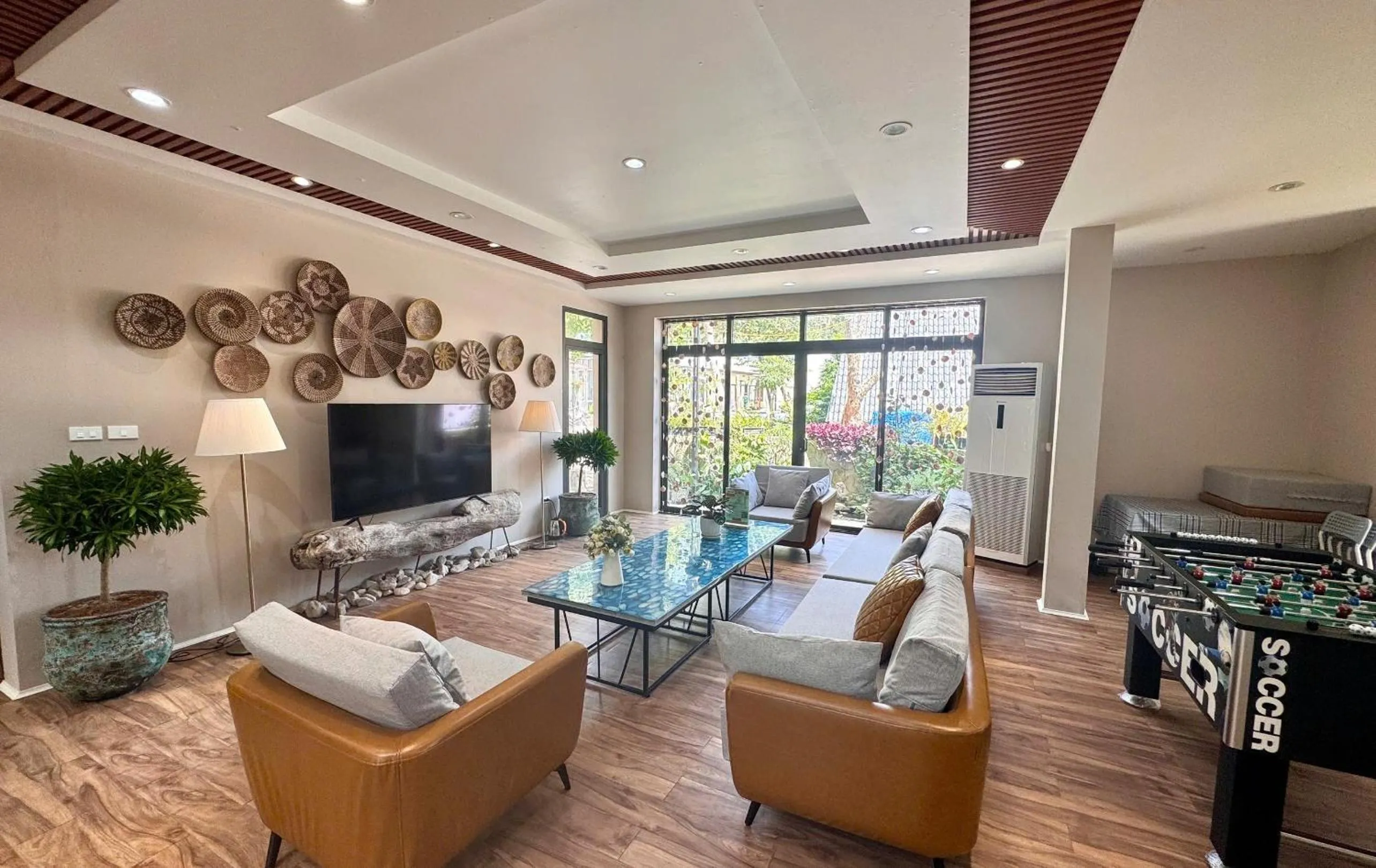 PHOENIX MINH CHÂU HOTEL