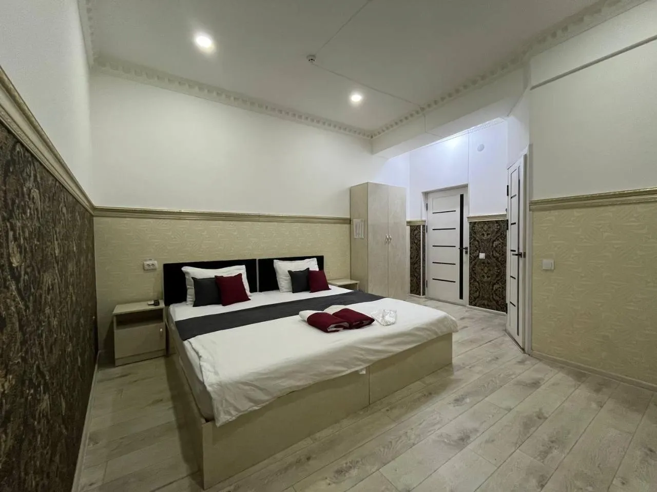 Photo of the whole room in FENIX HOTEL