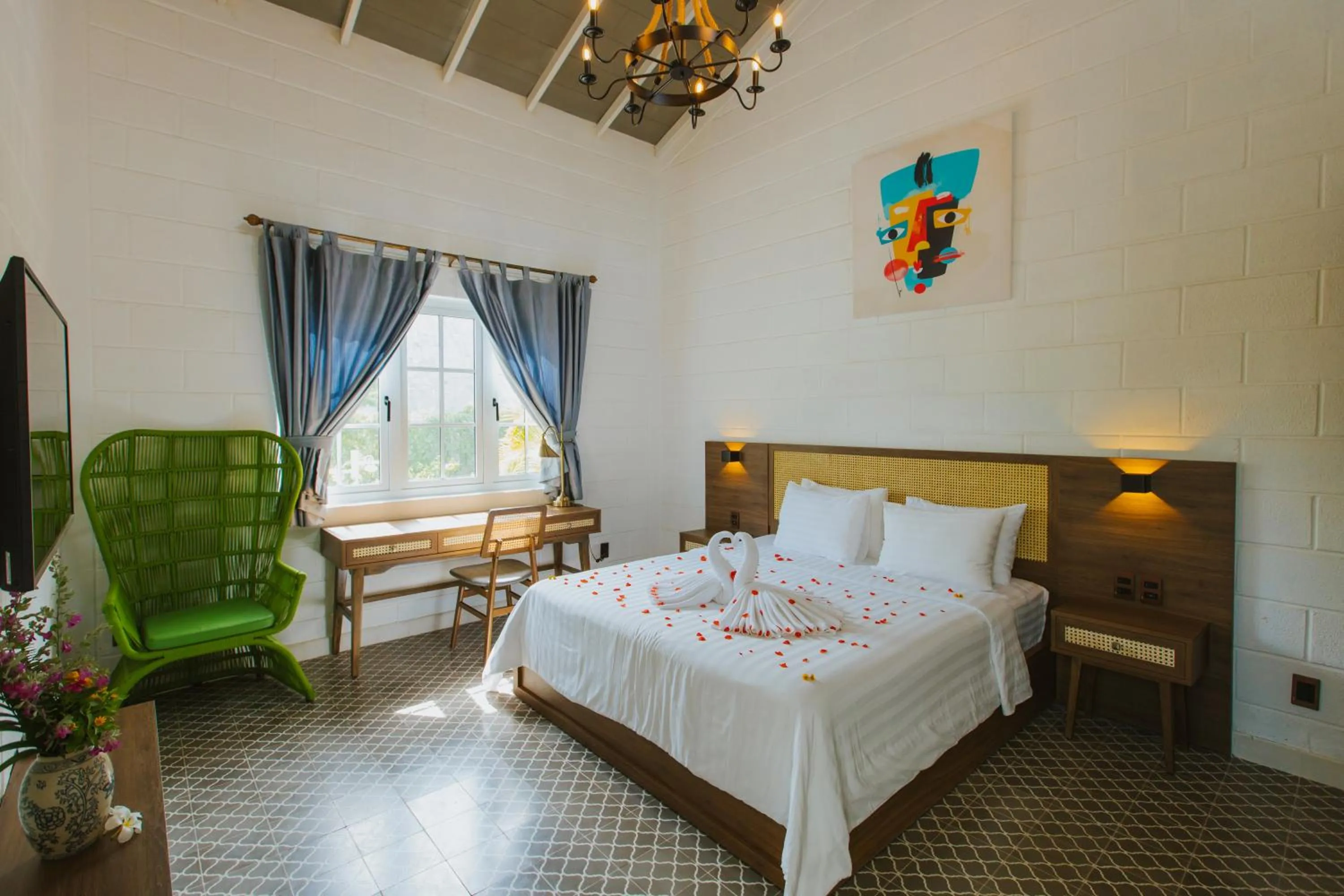 Bedroom, Bed in Perolas Villas Resort - Ke Ga Bay