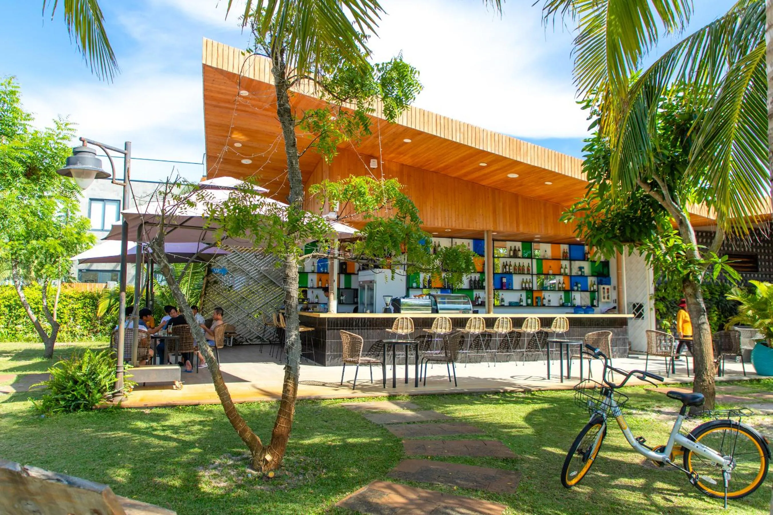 Restaurant/places to eat in Perolas Villas Resort - Ke Ga Bay