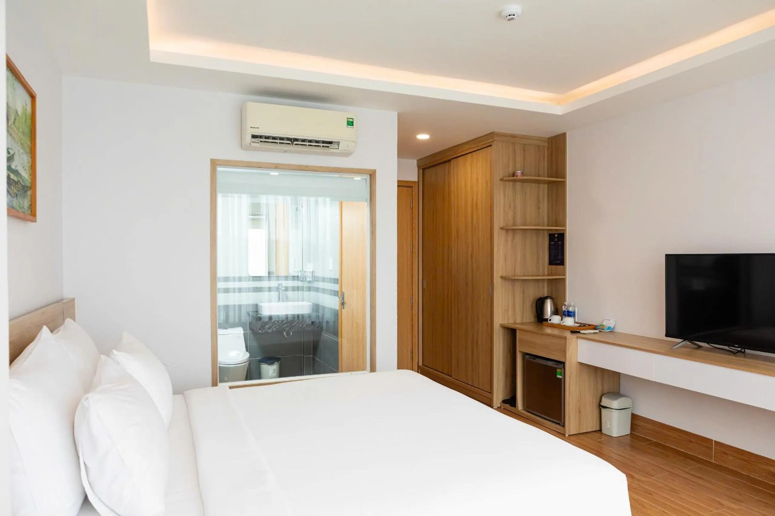 Bed in Rosetta Hotel Phu Quoc