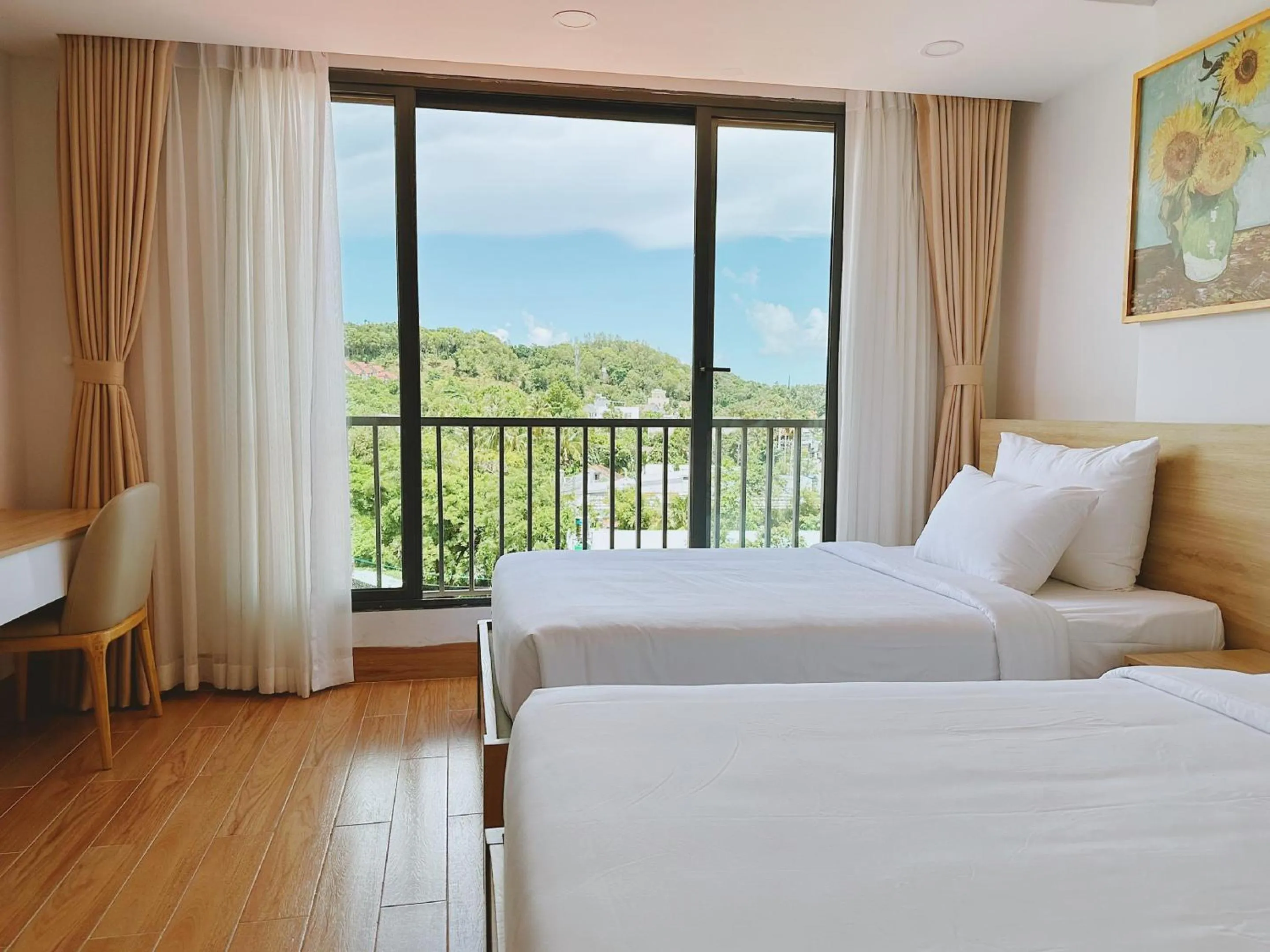 Bed in Rosetta Hotel Phu Quoc