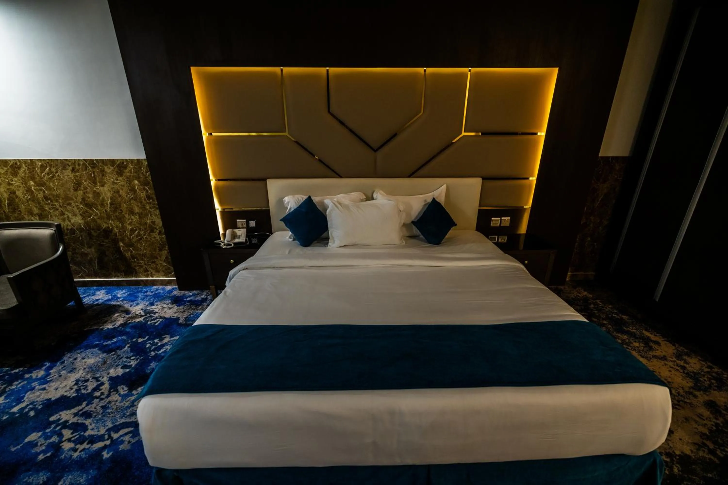 Mora Hotel By Pioneer