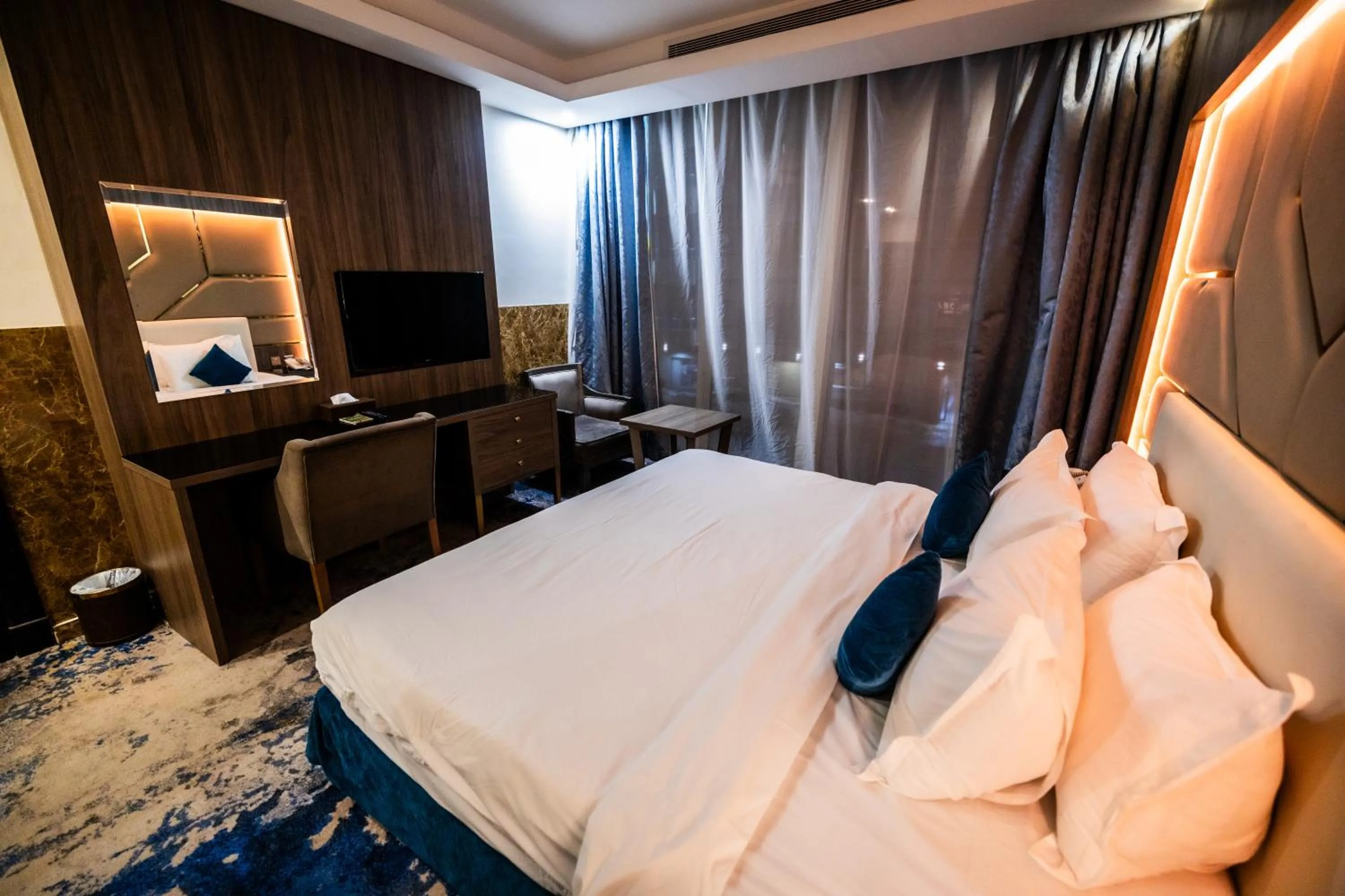 Mora Hotel By Pioneer