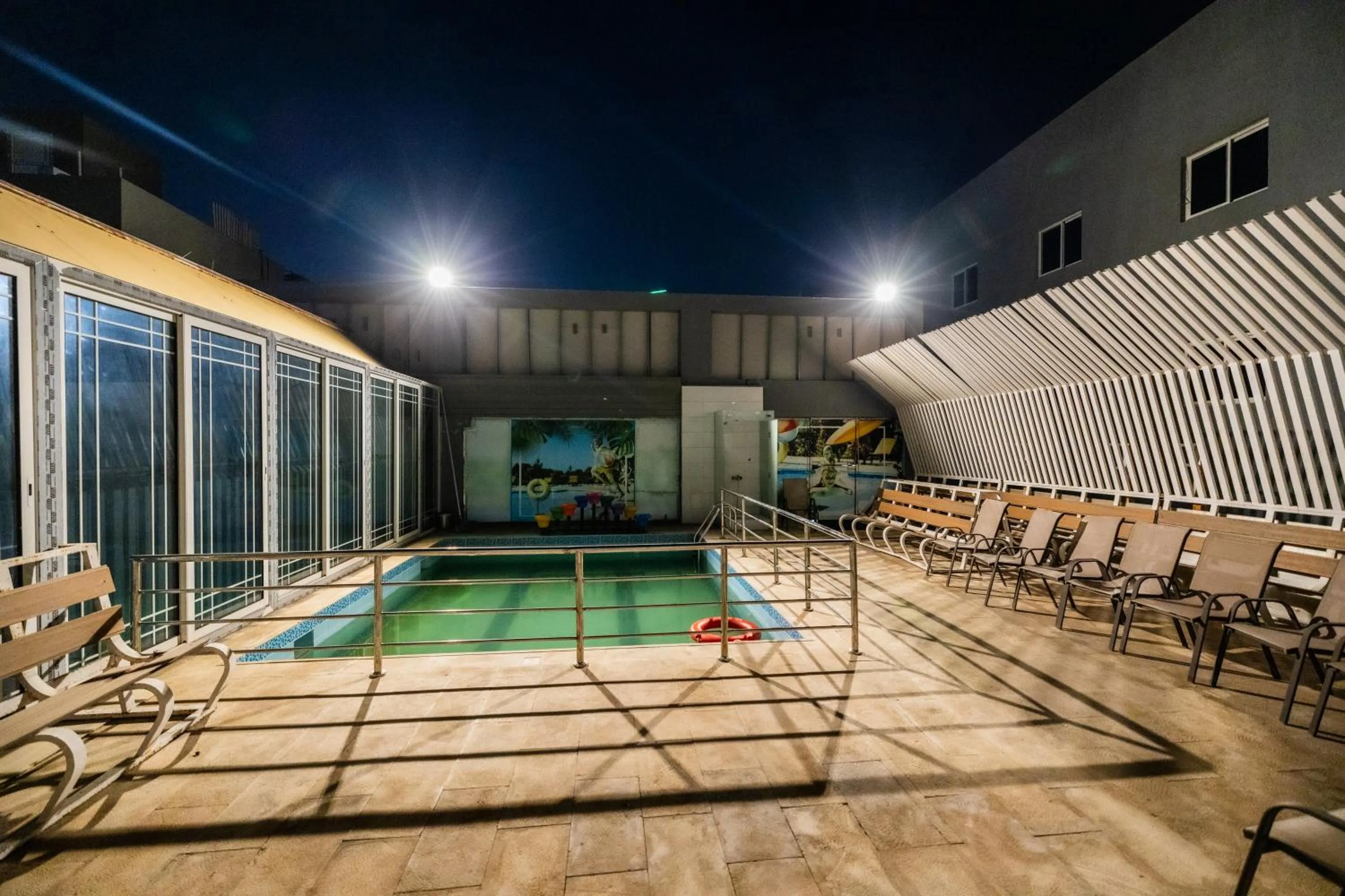 Mora Hotel By Pioneer