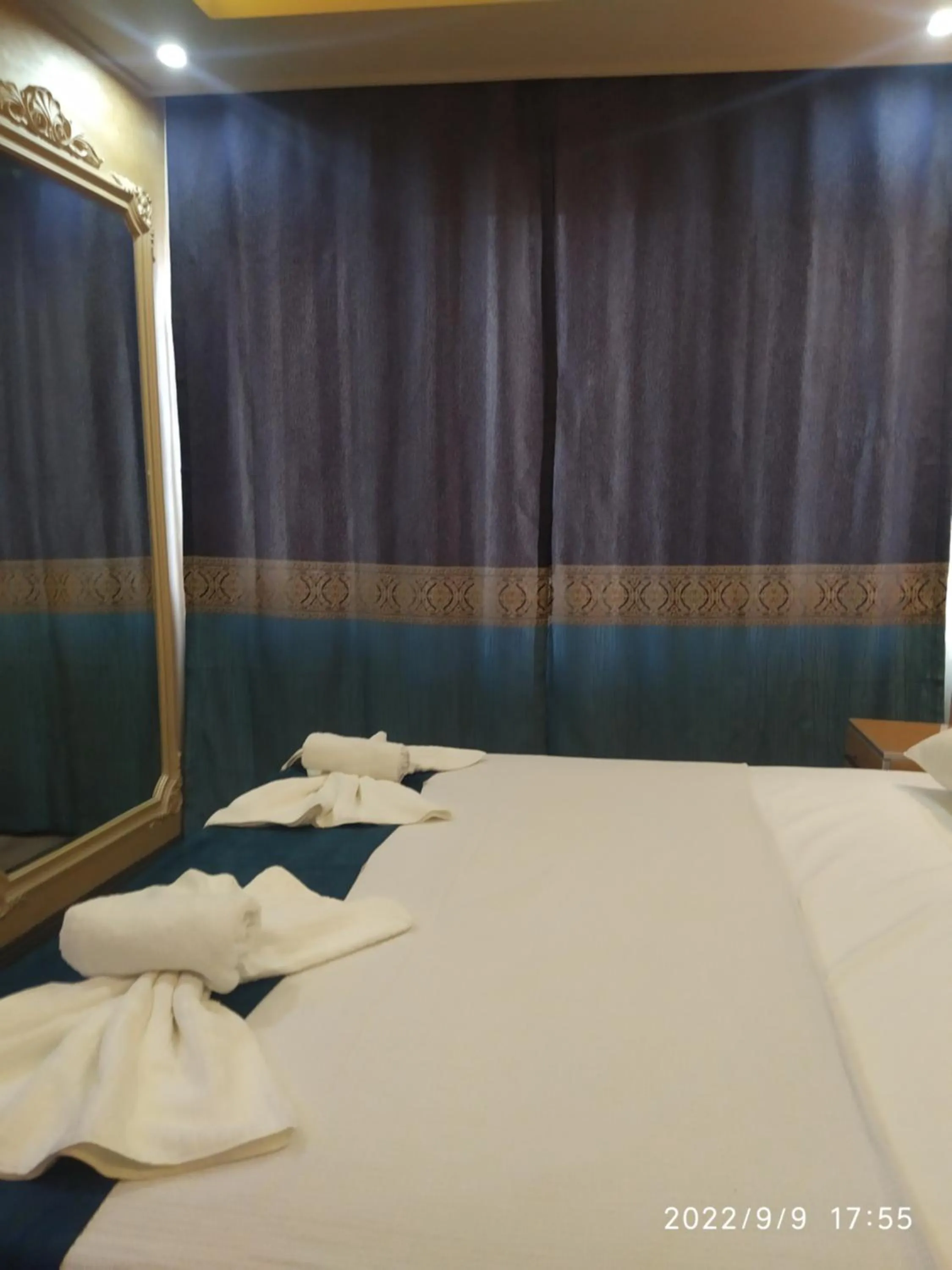 Bed in THE MOSS Hotel