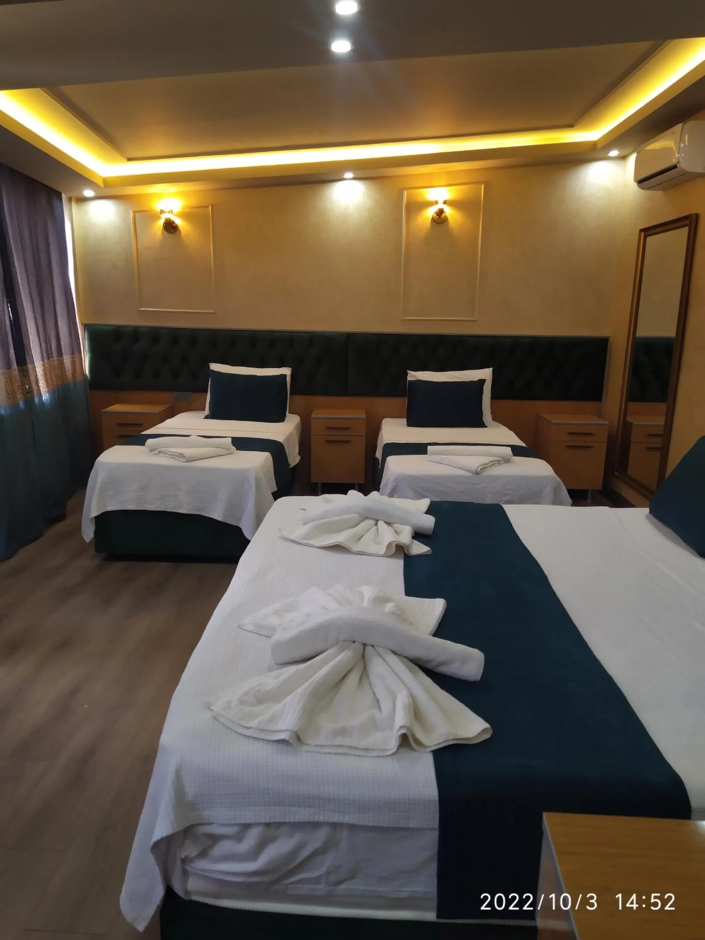 Bed in THE MOSS Hotel