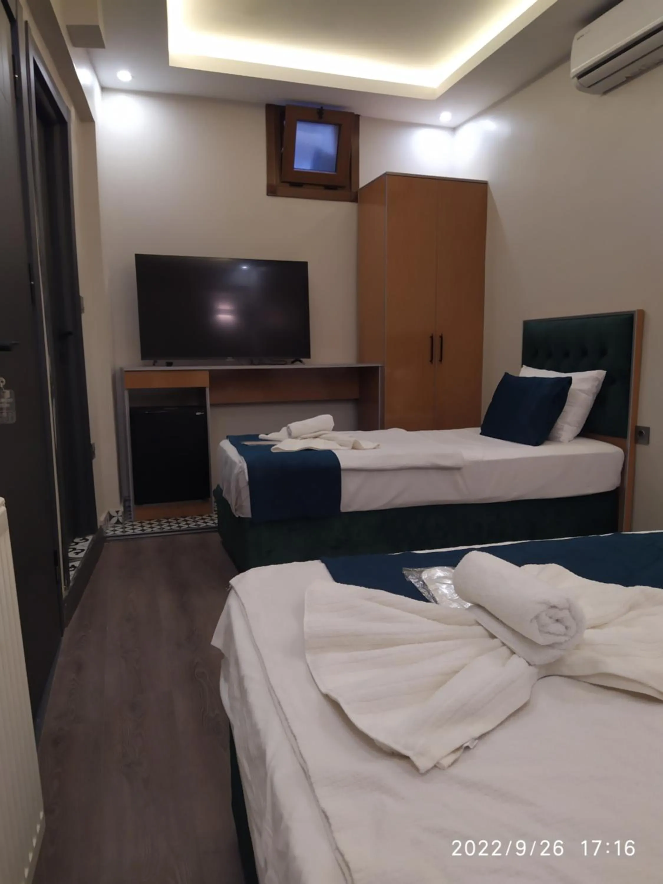 Bed in THE MOSS Hotel