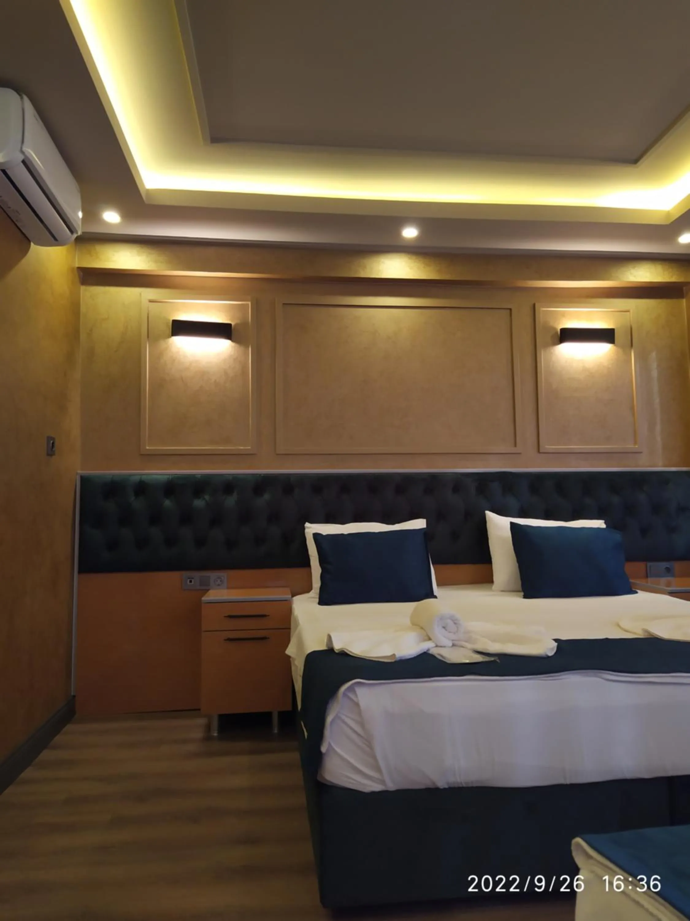 Bed in THE MOSS Hotel