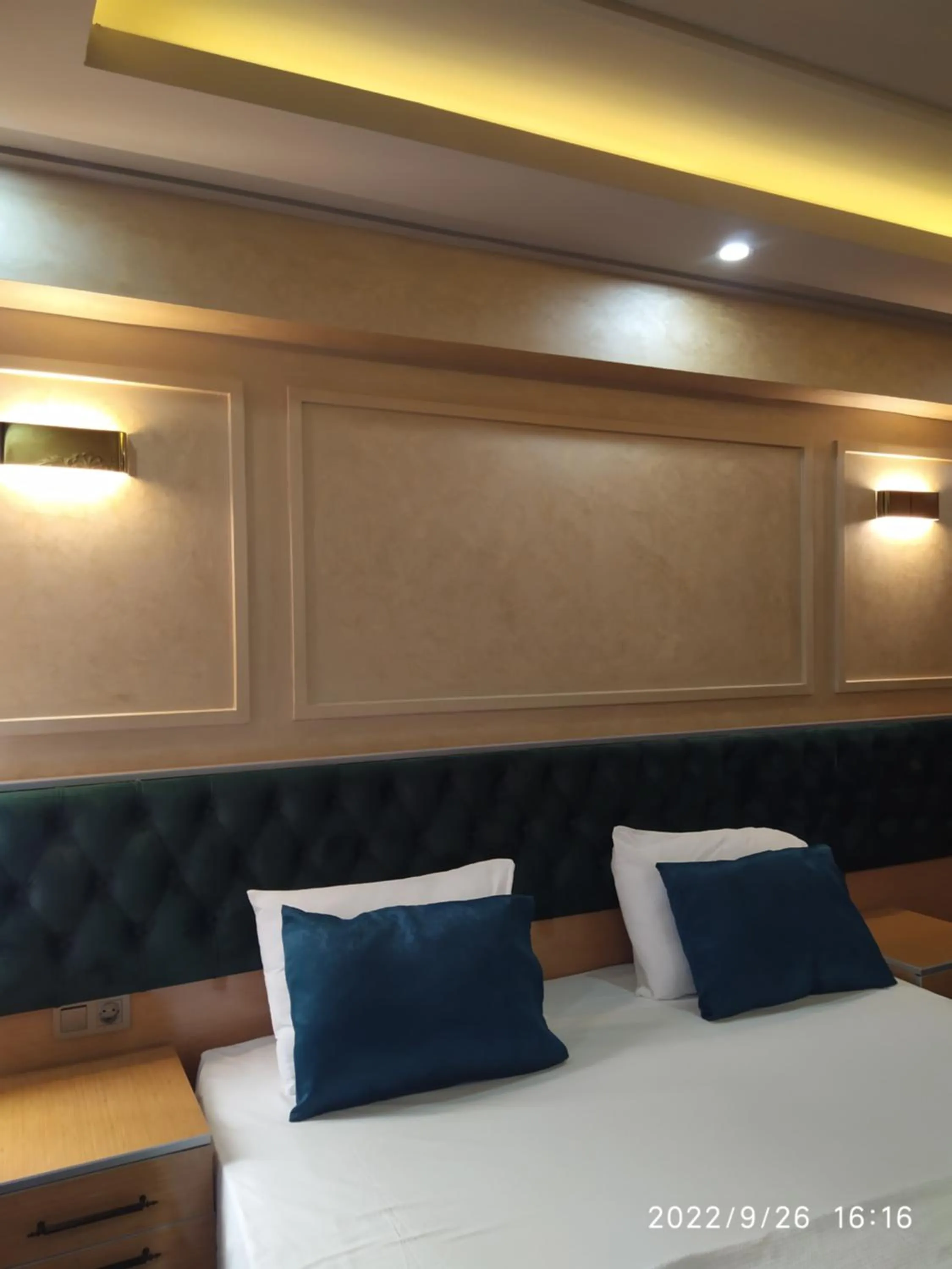 Bed in THE MOSS Hotel