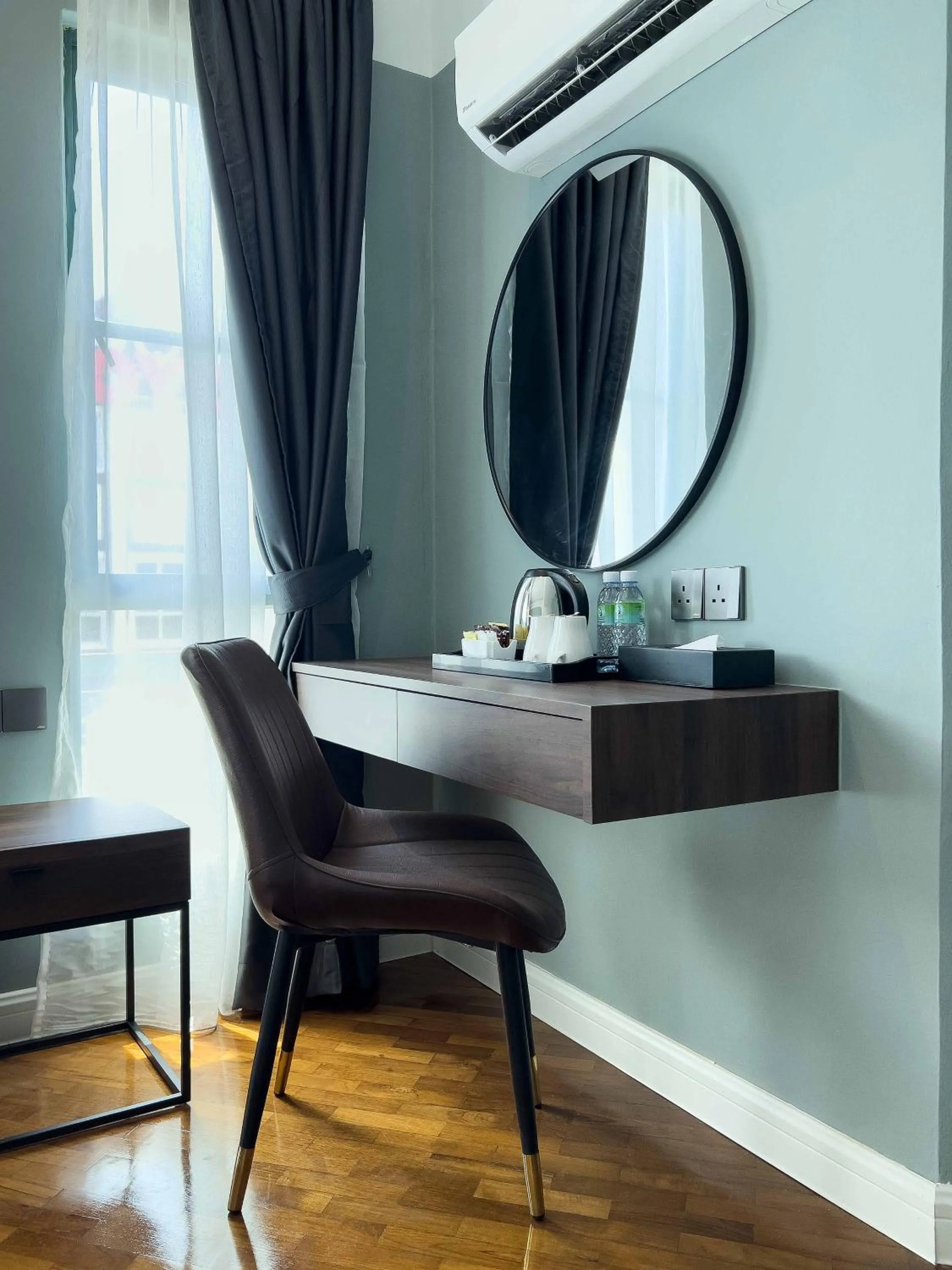 hair dresser in Hotel Seri Costa