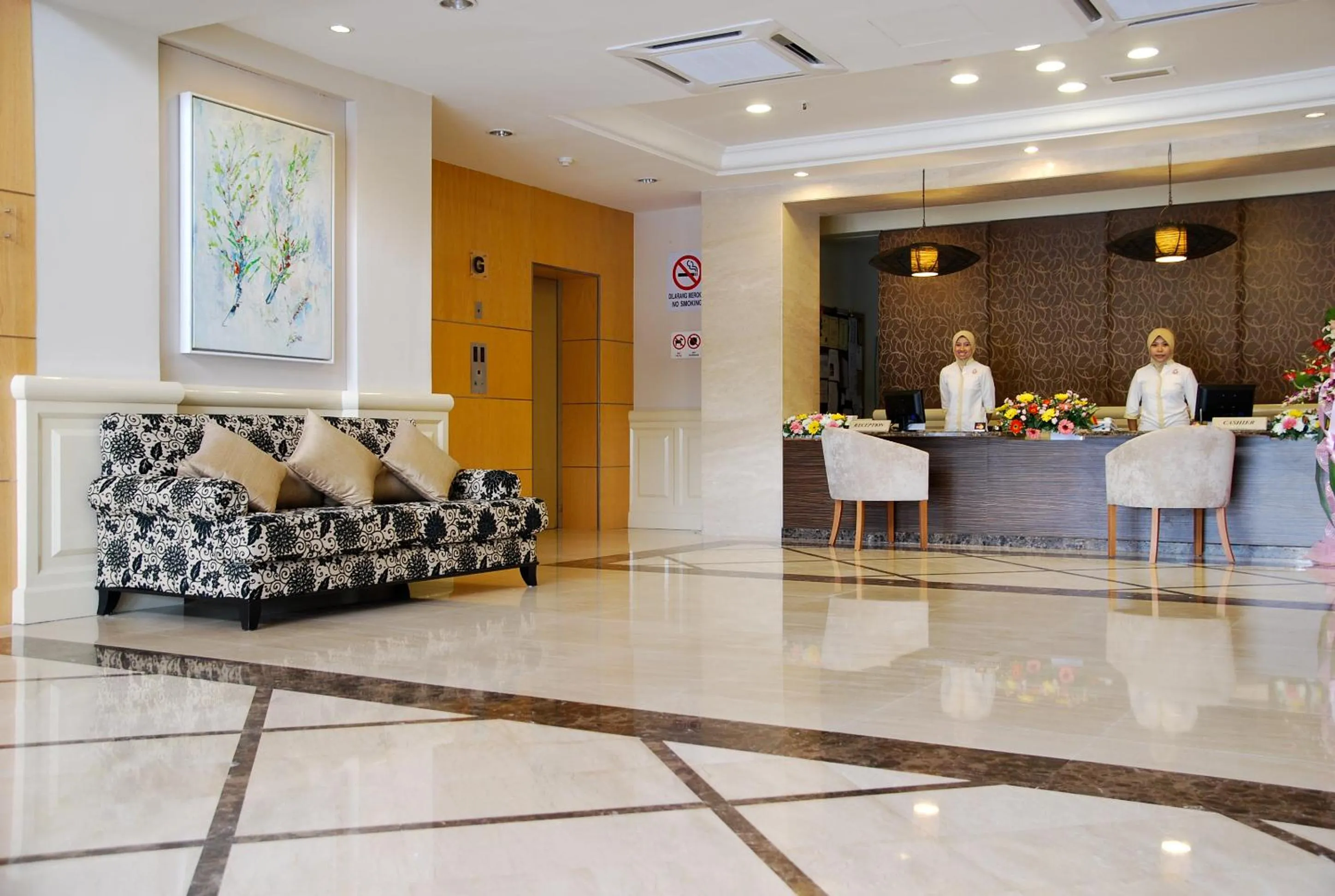 Lobby or reception in Hotel Seri Costa