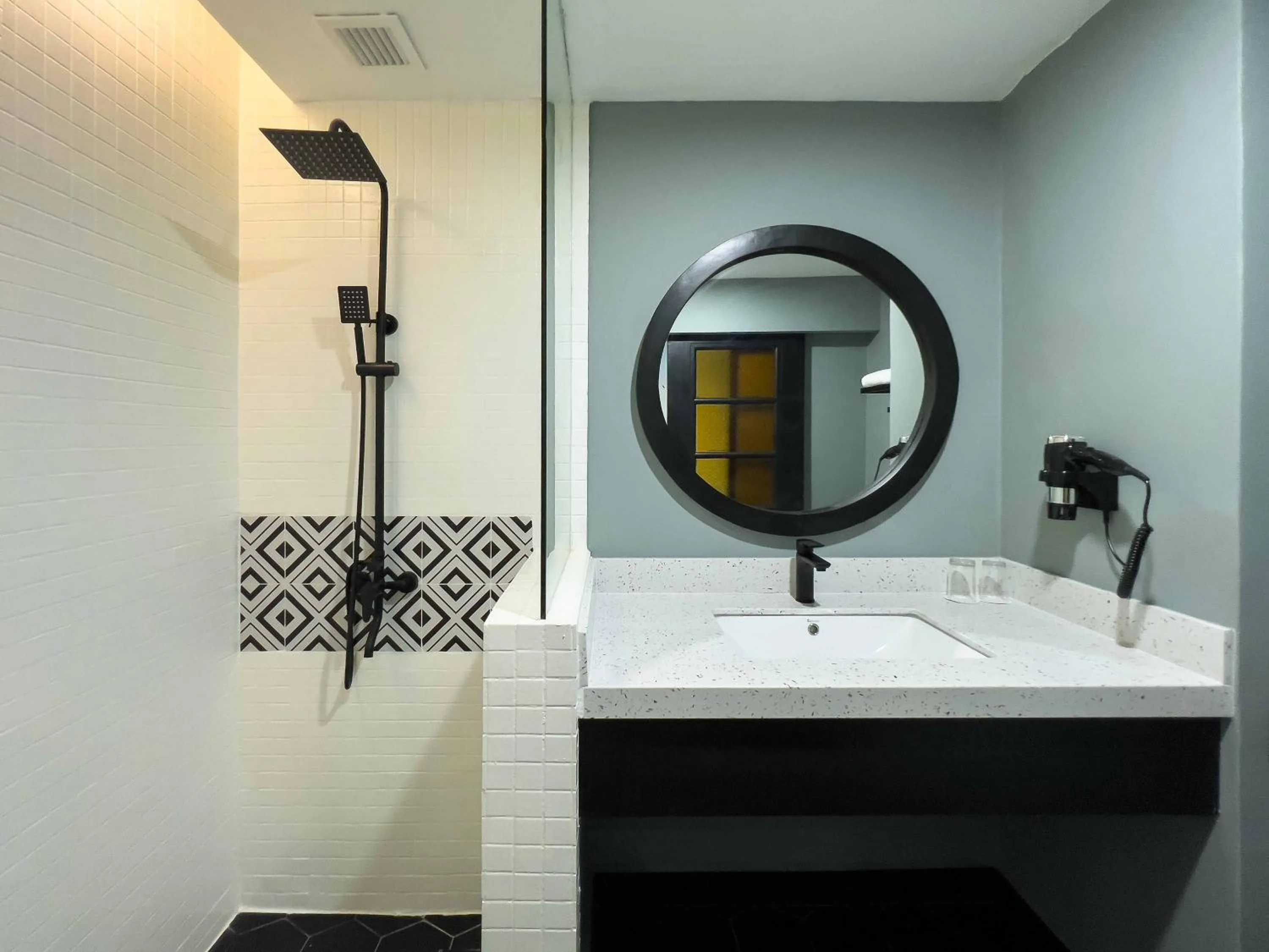 Bathroom in Hotel Seri Costa