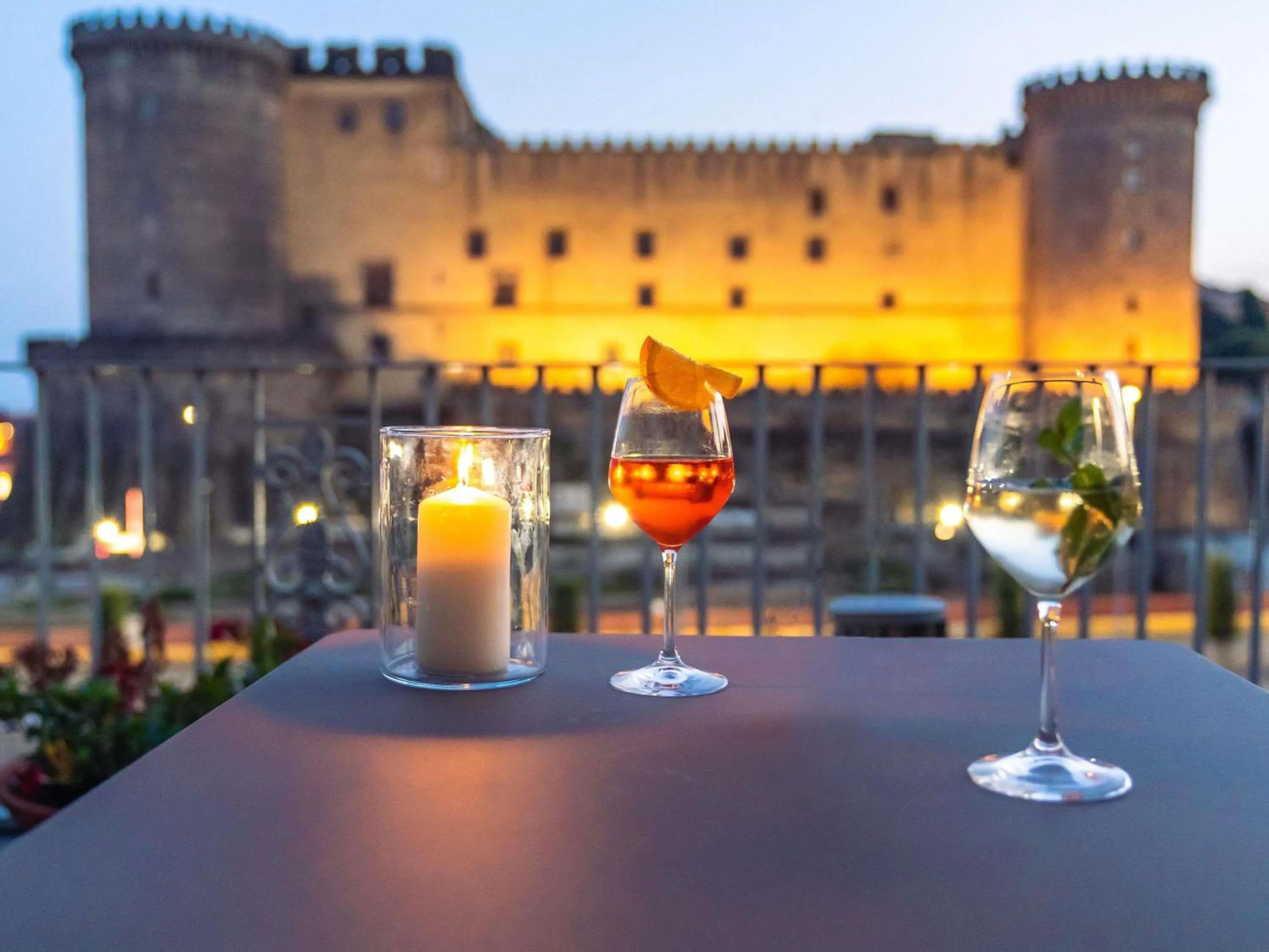 Property building in Mercure Napoli Centro Angioino