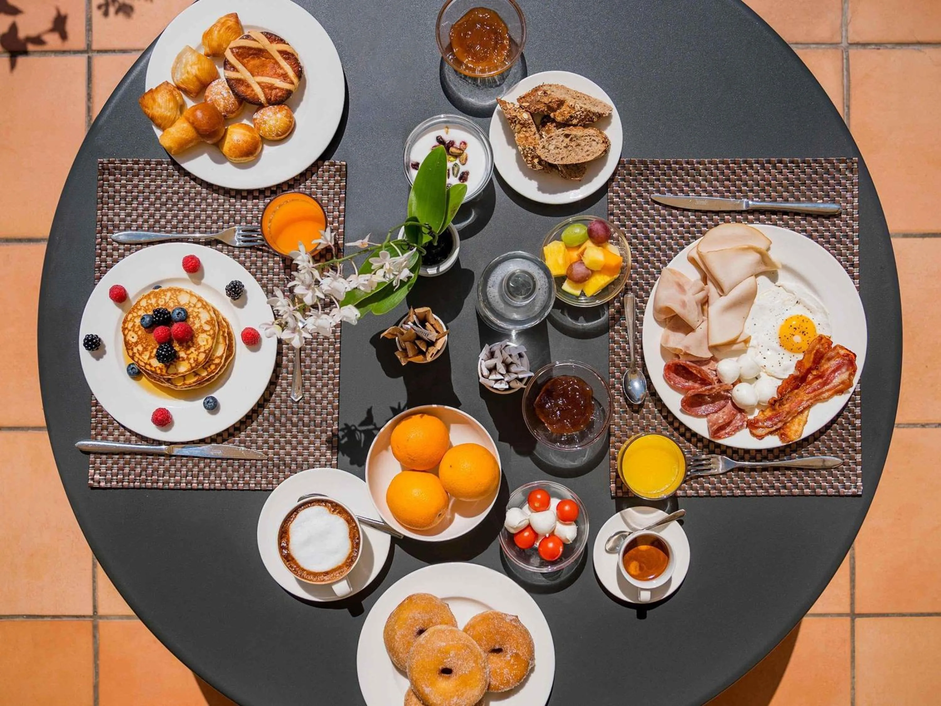 Breakfast in Mercure Napoli Centro Angioino