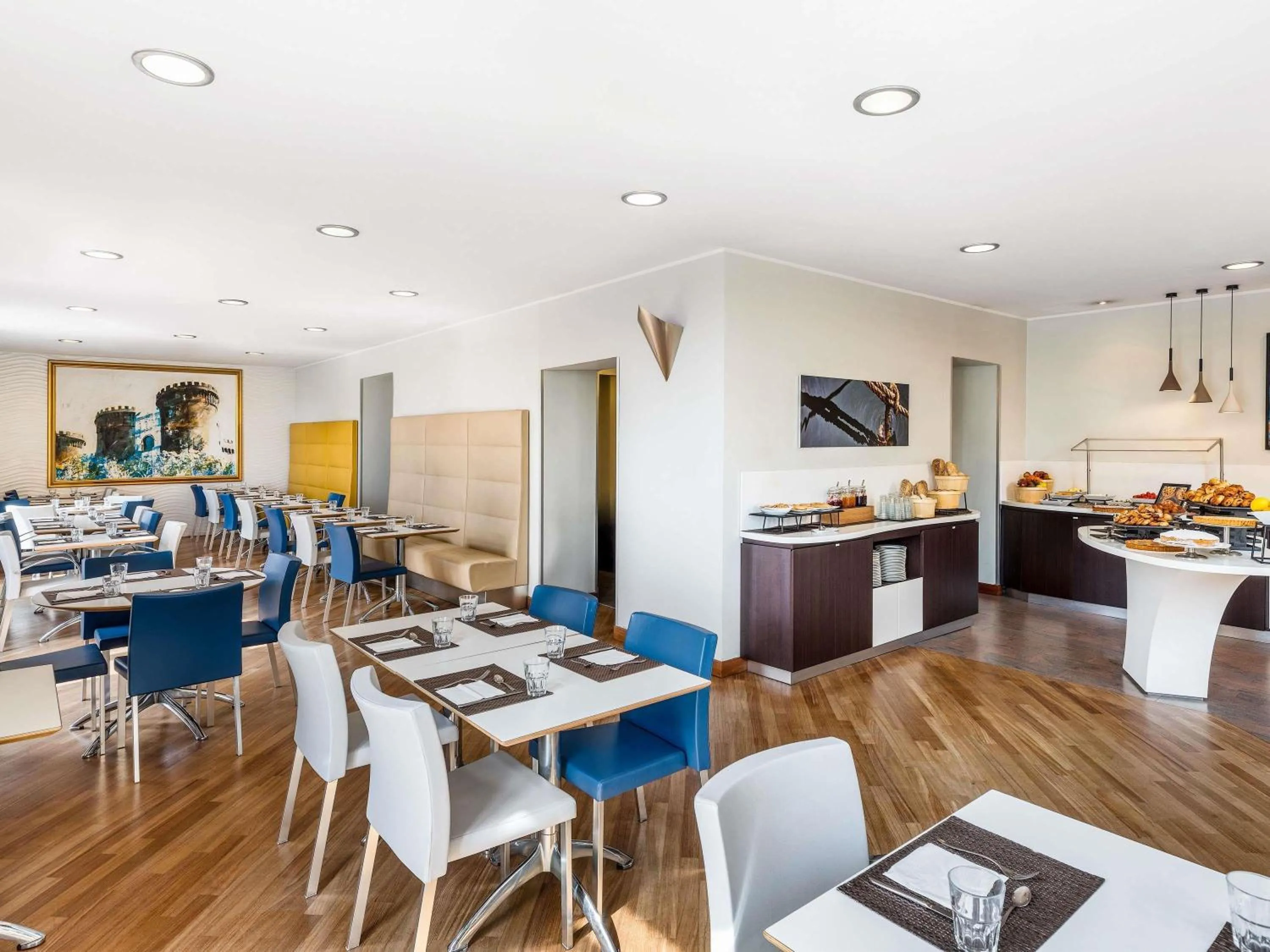 Breakfast in Mercure Napoli Centro Angioino