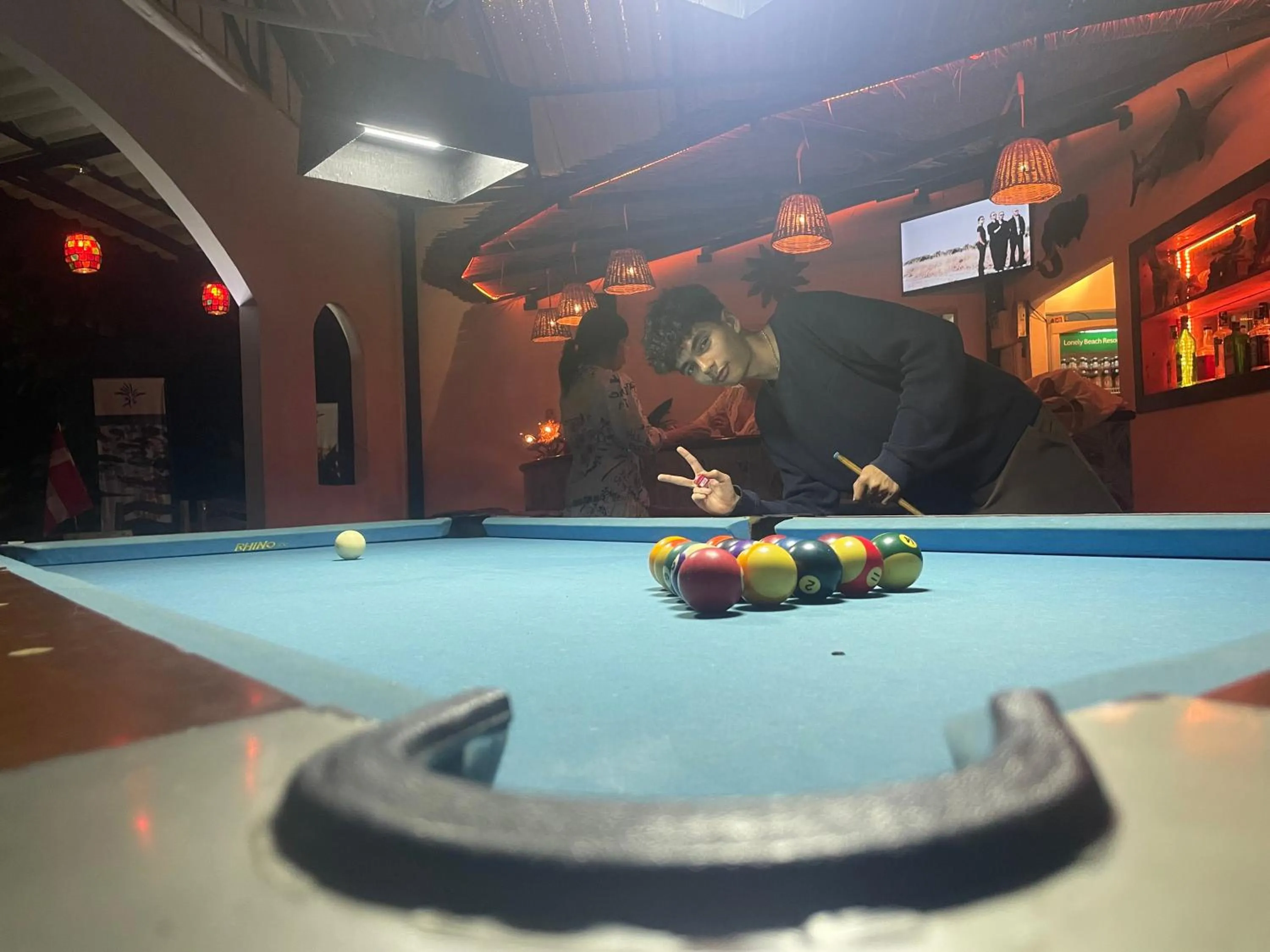 Restaurant/places to eat in Lonely Beach Pool Resort