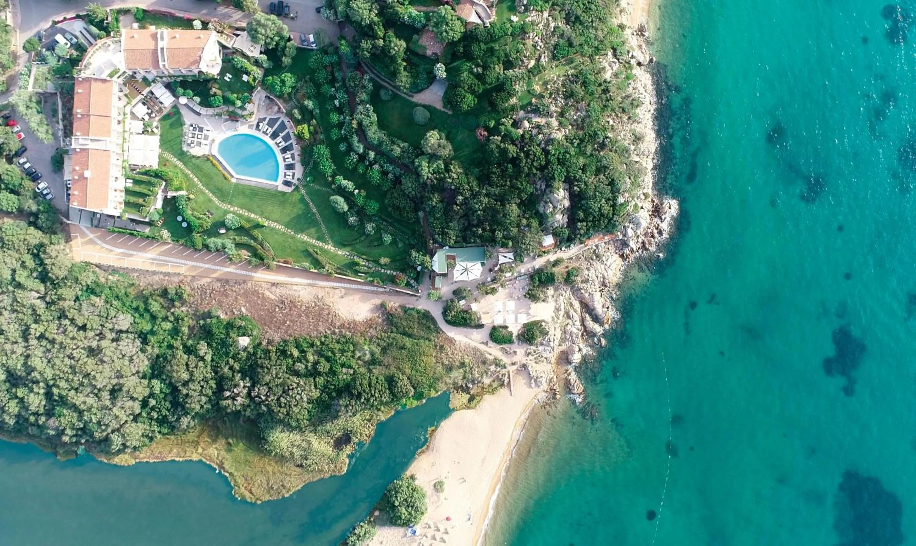 Bird's eye view in L'Ea Bianca Luxury Resort
