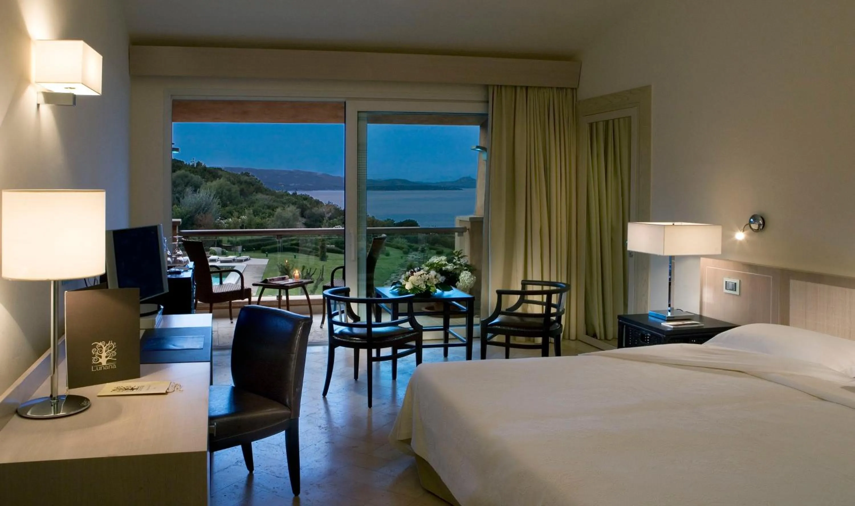 Bedroom, Bed in L'Ea Bianca Luxury Resort