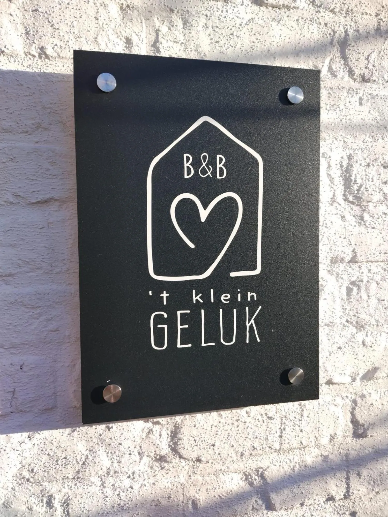 Property logo or sign in B&B 't klein GELUK