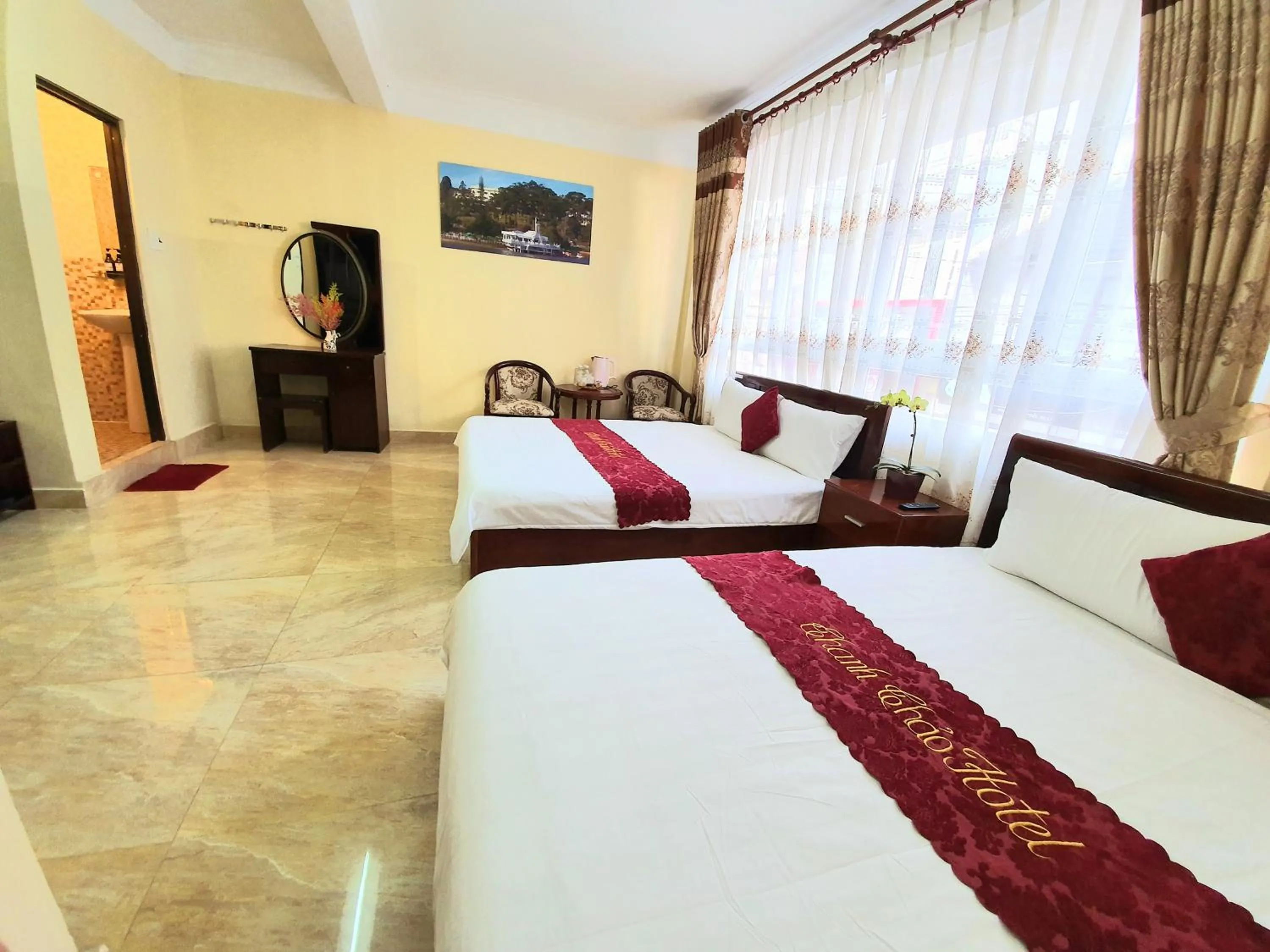 Photo of the whole room, Bed in Thanh Thao Dalat Hotel