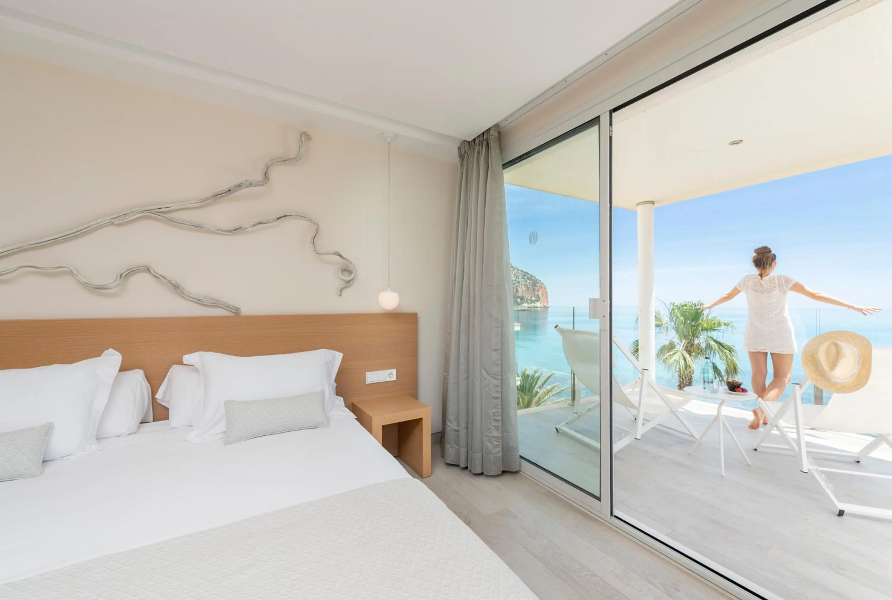 Bed in Melbeach Hotel & Spa - Adults Only