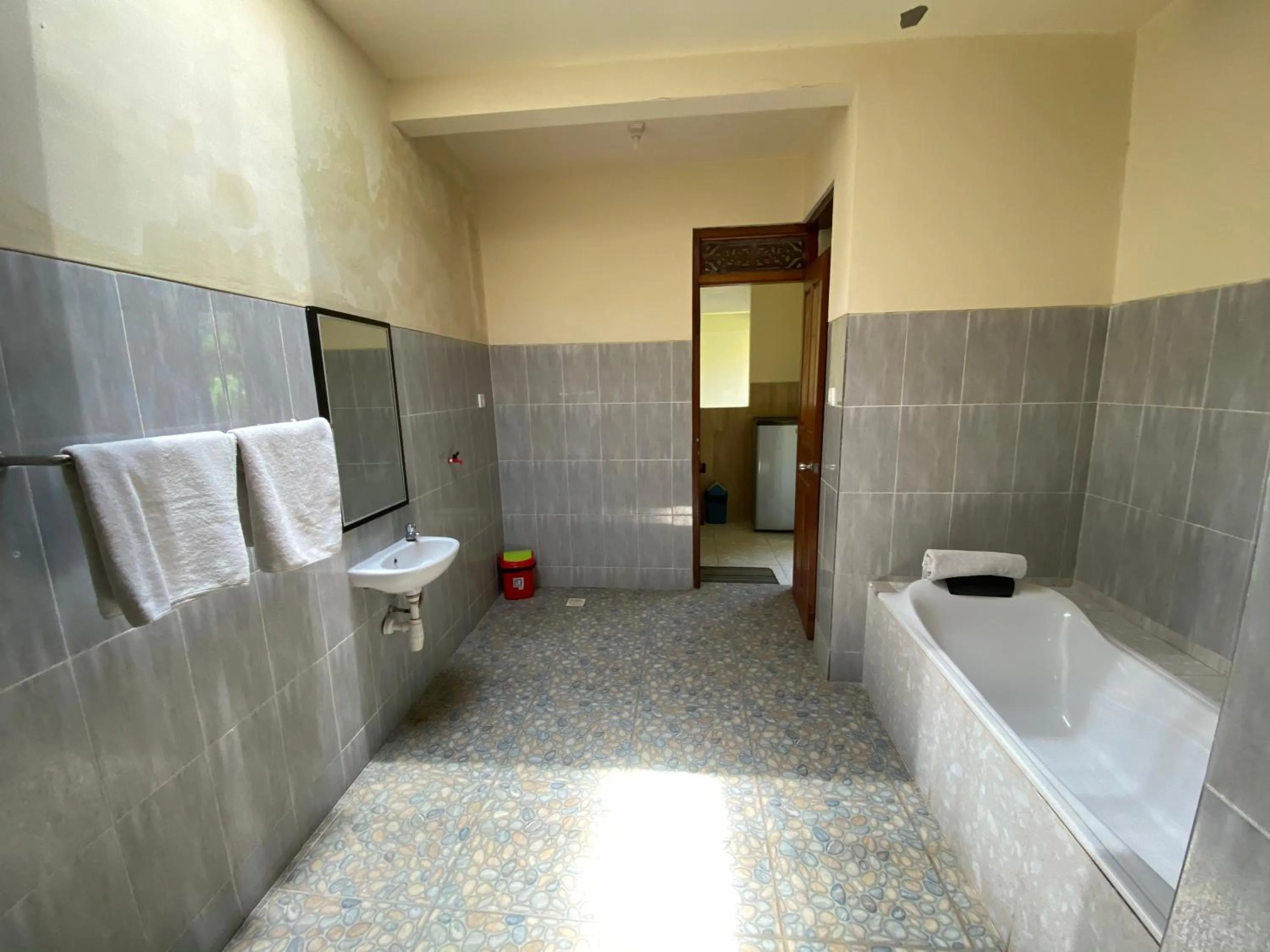 Hot Tub in Pandawa Beach Homestay