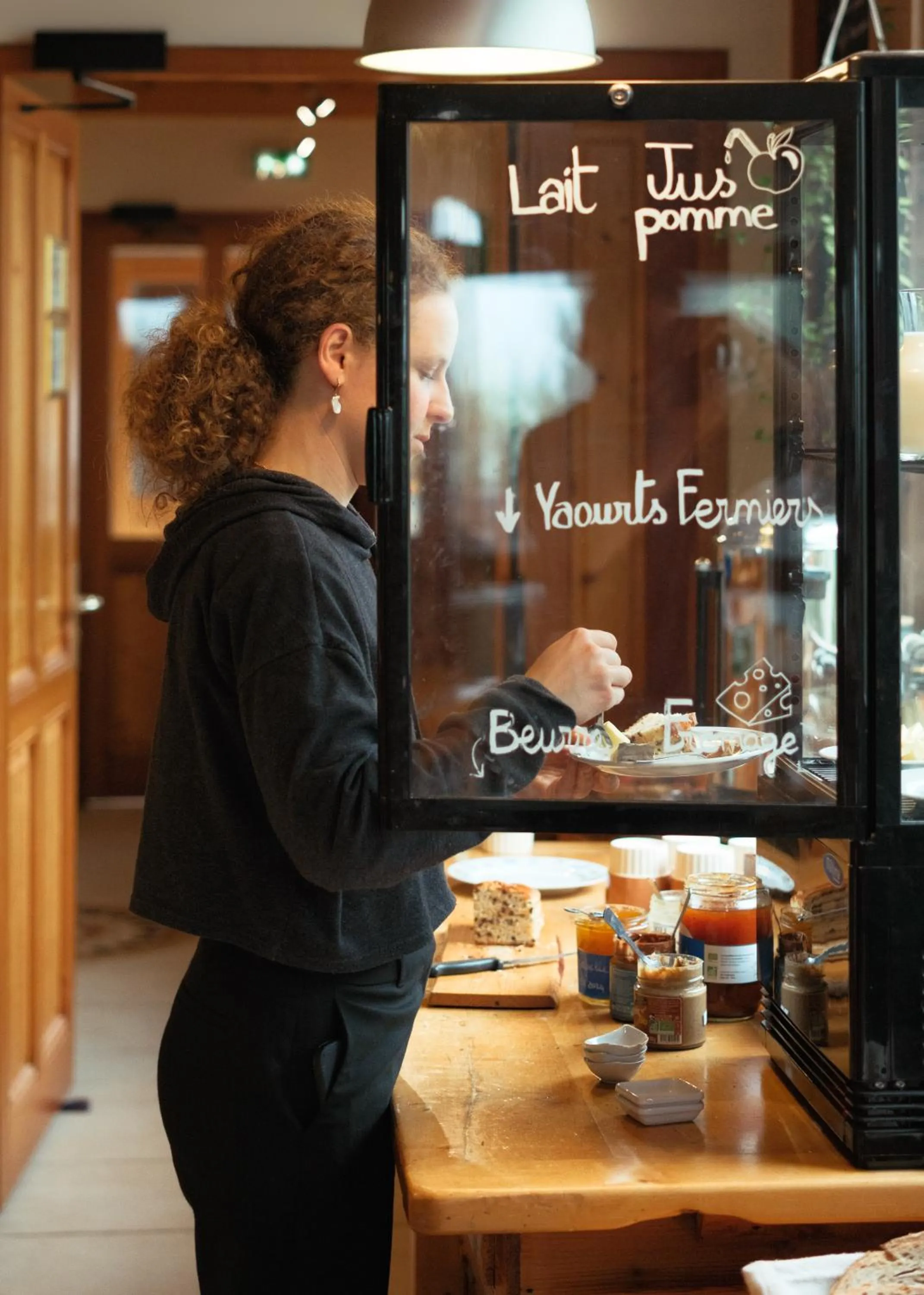 Breakfast in Hostel Quartier Libre