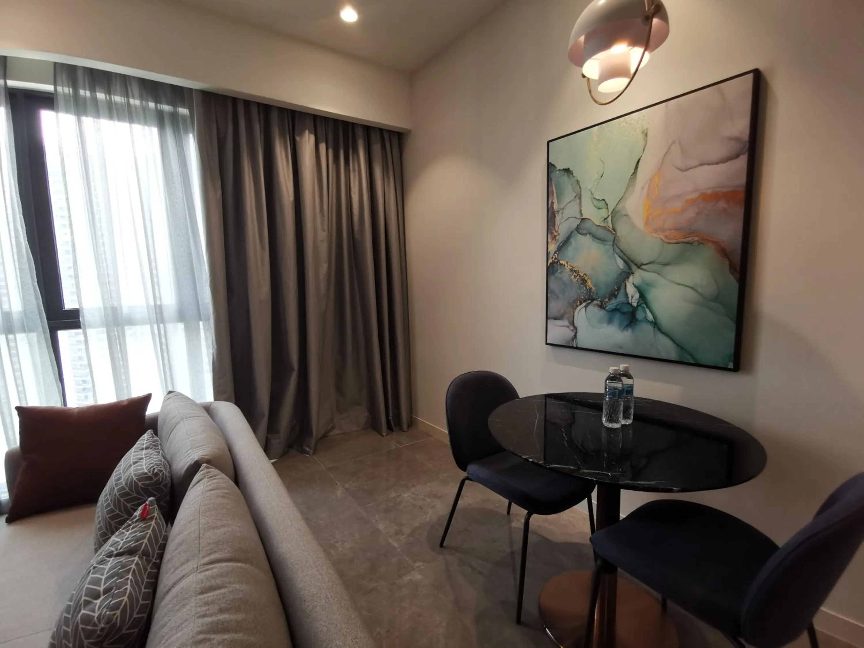 The Ooak Suites and Residence@ Kiara 163