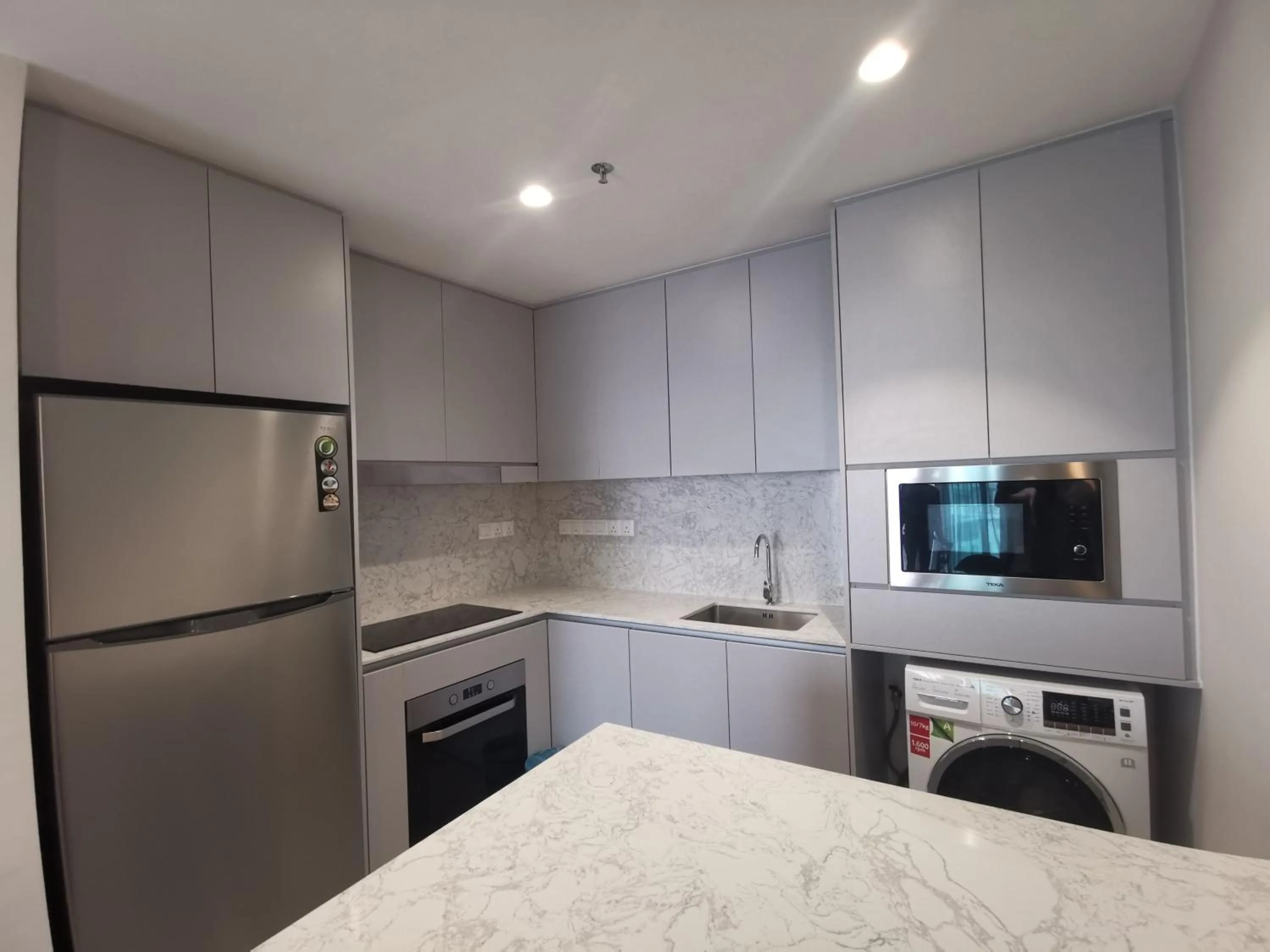 The Ooak Suites and Residence@ Kiara 163