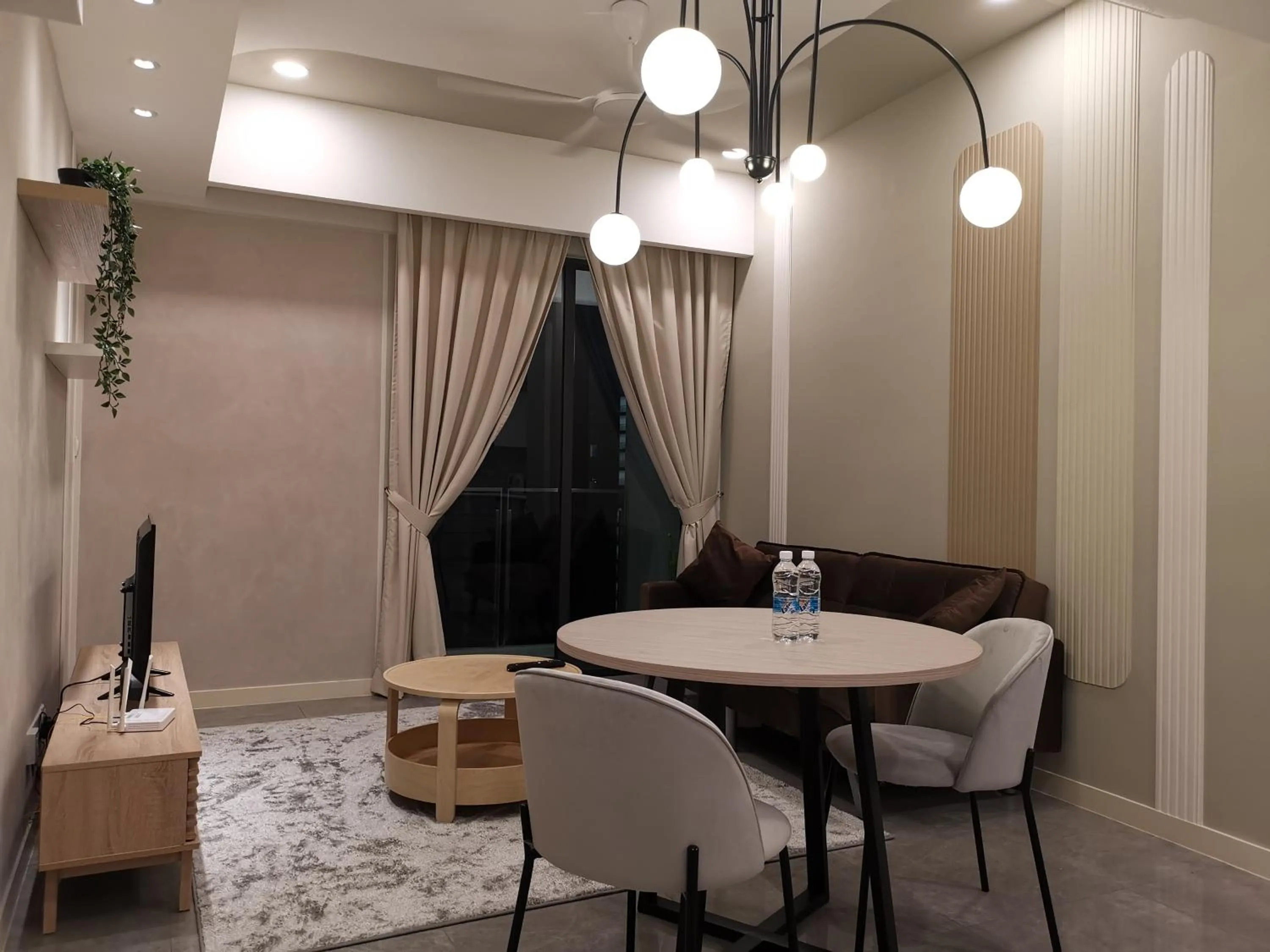 The Ooak Suites and Residence@ Kiara 163