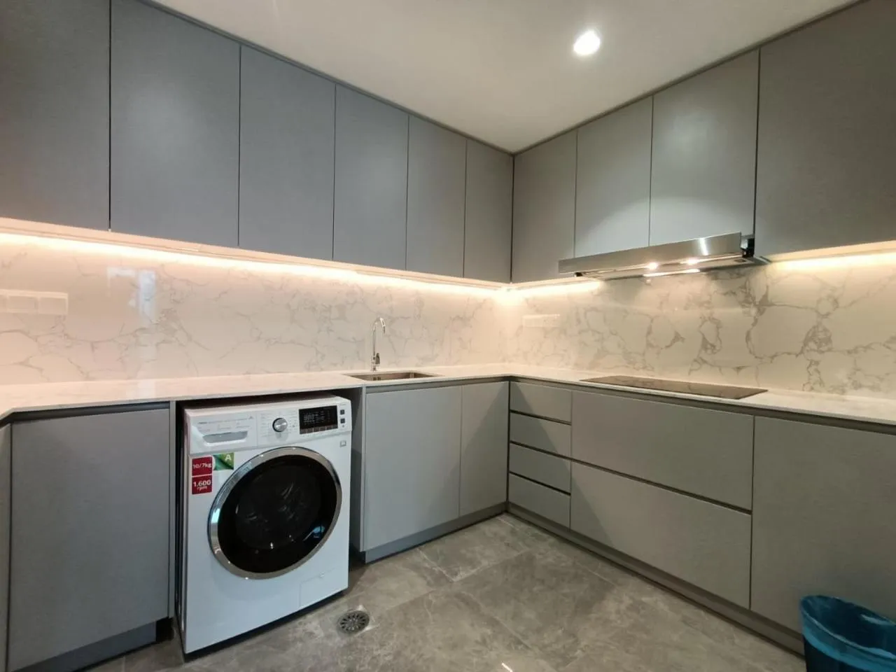 The Ooak Suites and Residence@ Kiara 163