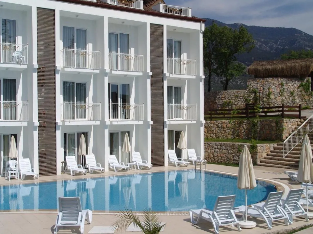 Swimming pool in Sahra Su Holiday Village & SPA