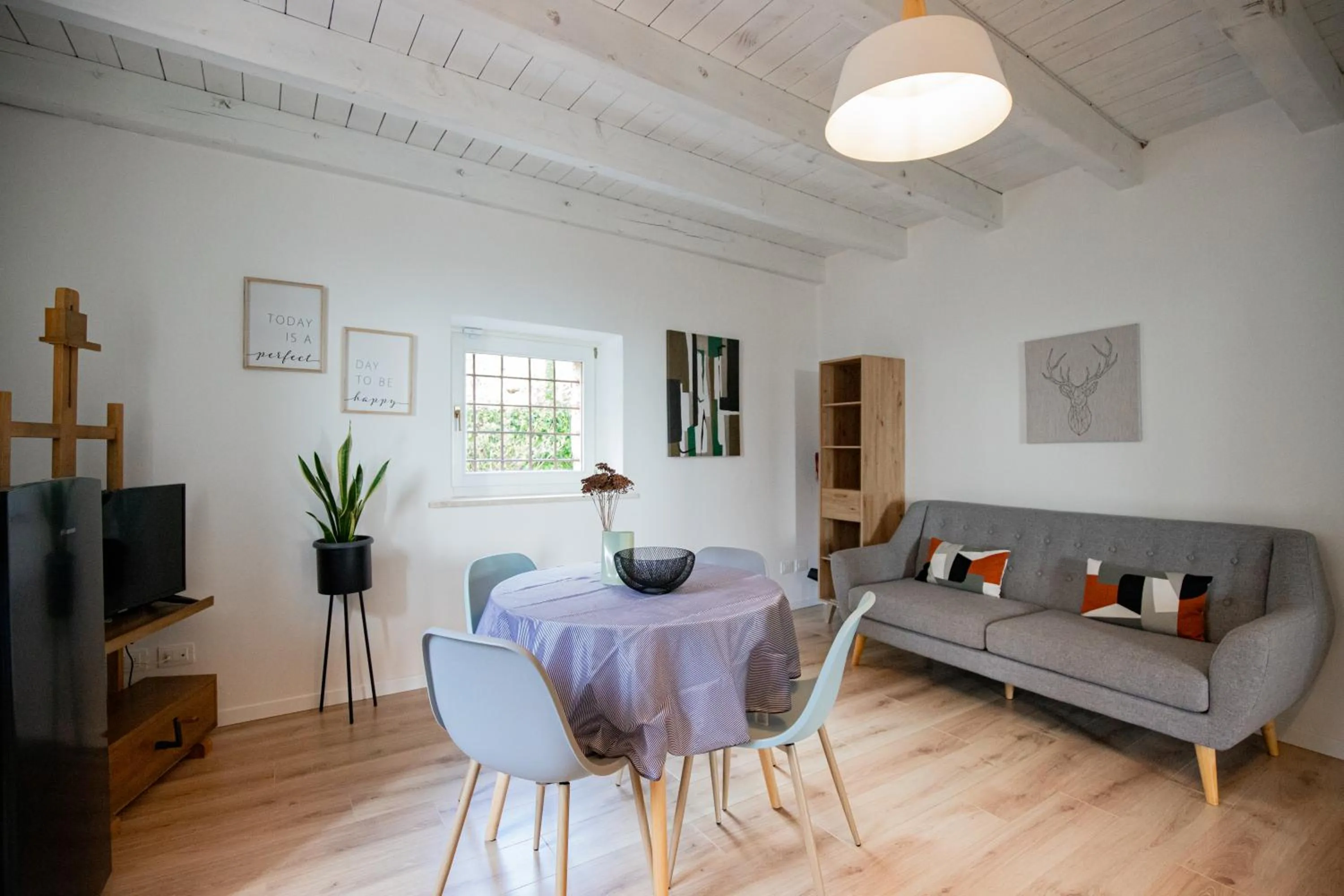 TV and multimedia in Agriturismo Maison 1933