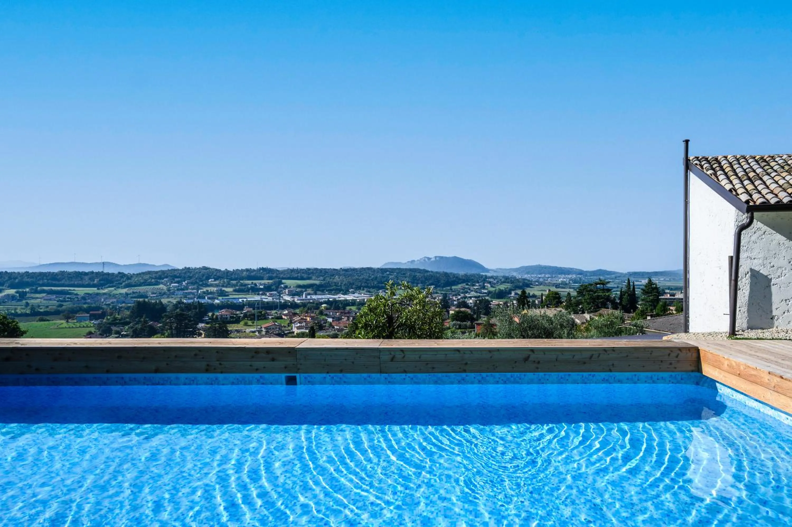 Swimming pool in Agriturismo Maison 1933
