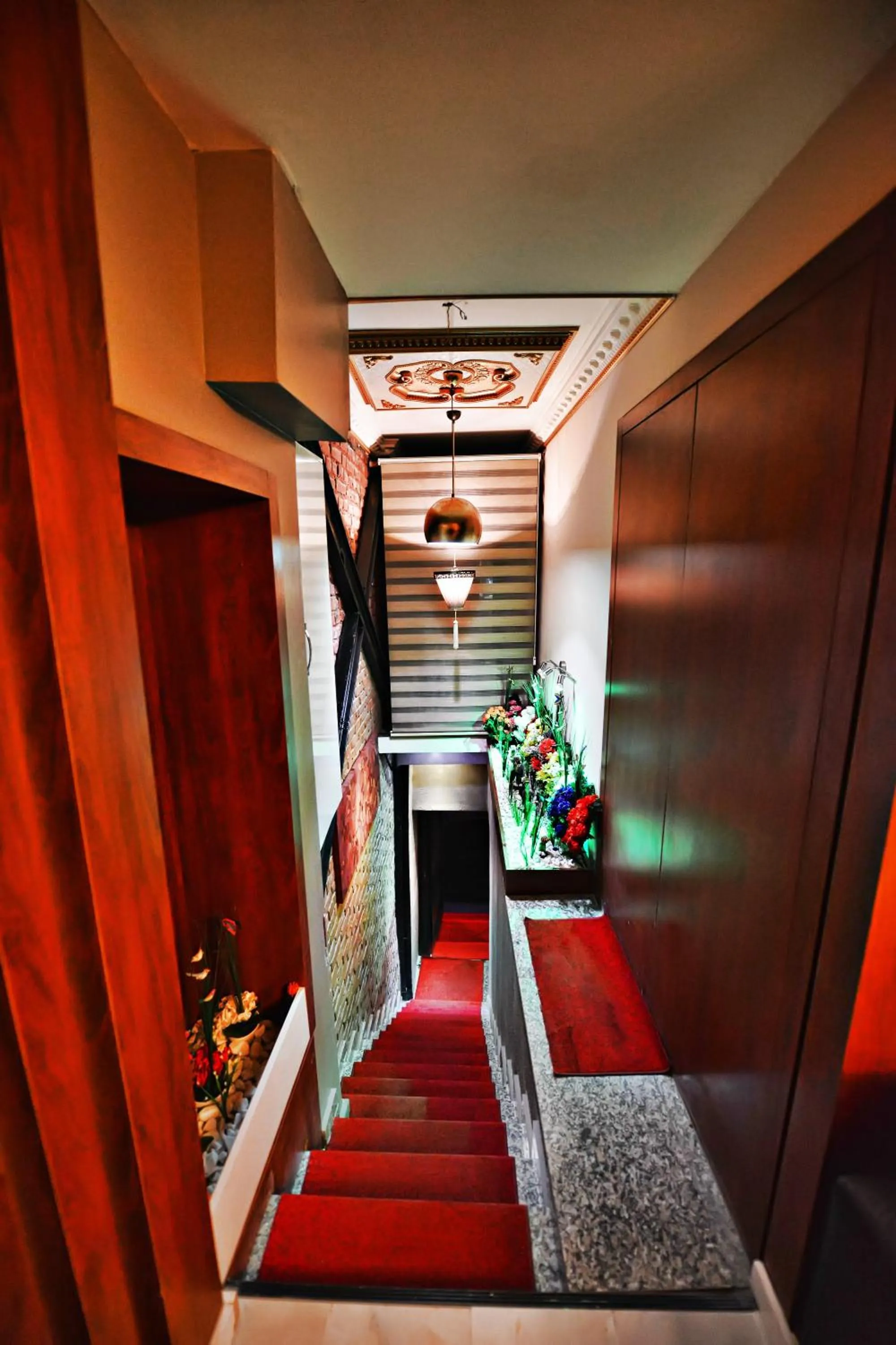 Facade/entrance, Bed in Letter Hotel