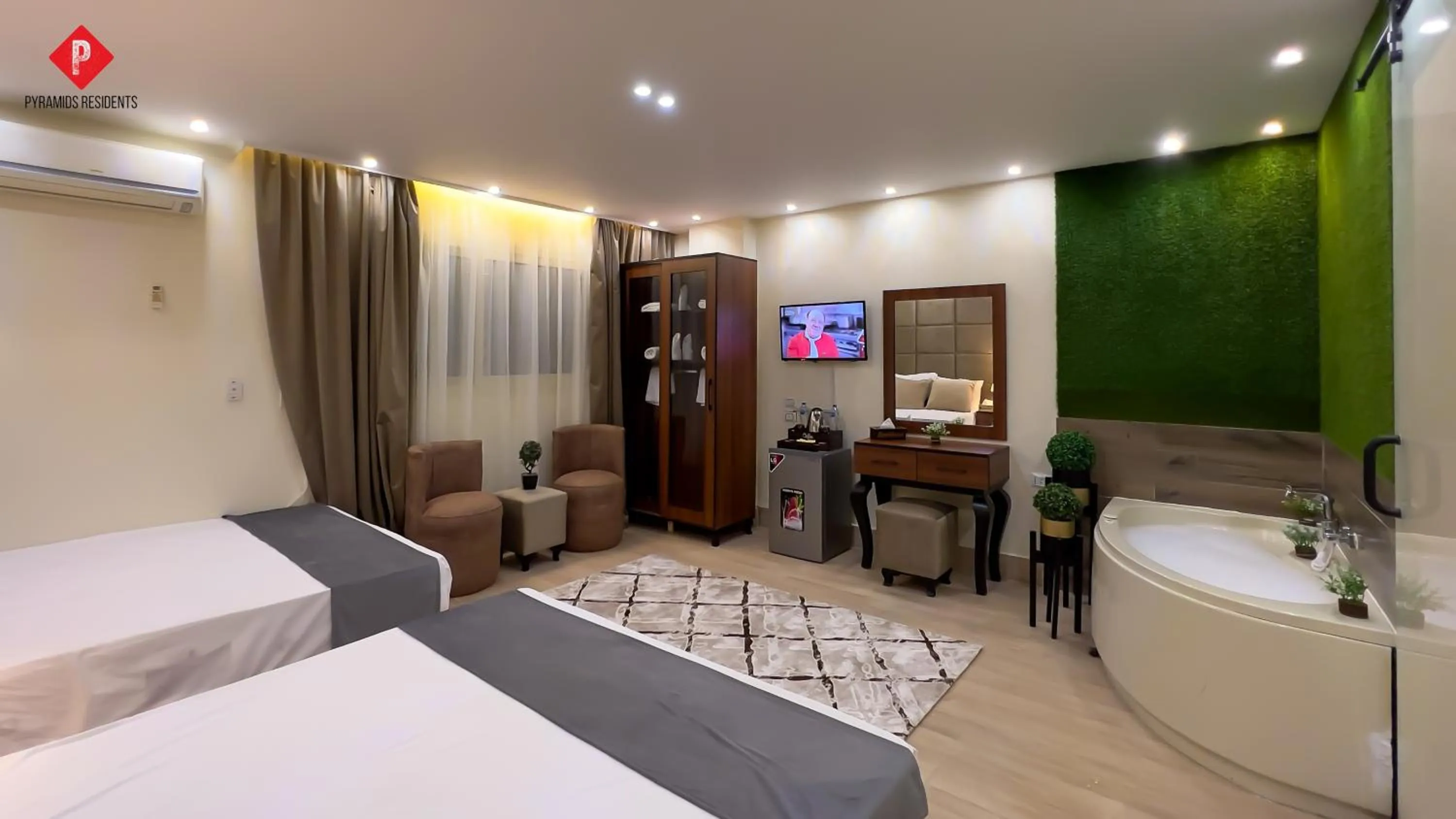 Bed in Pyramids View Guest House