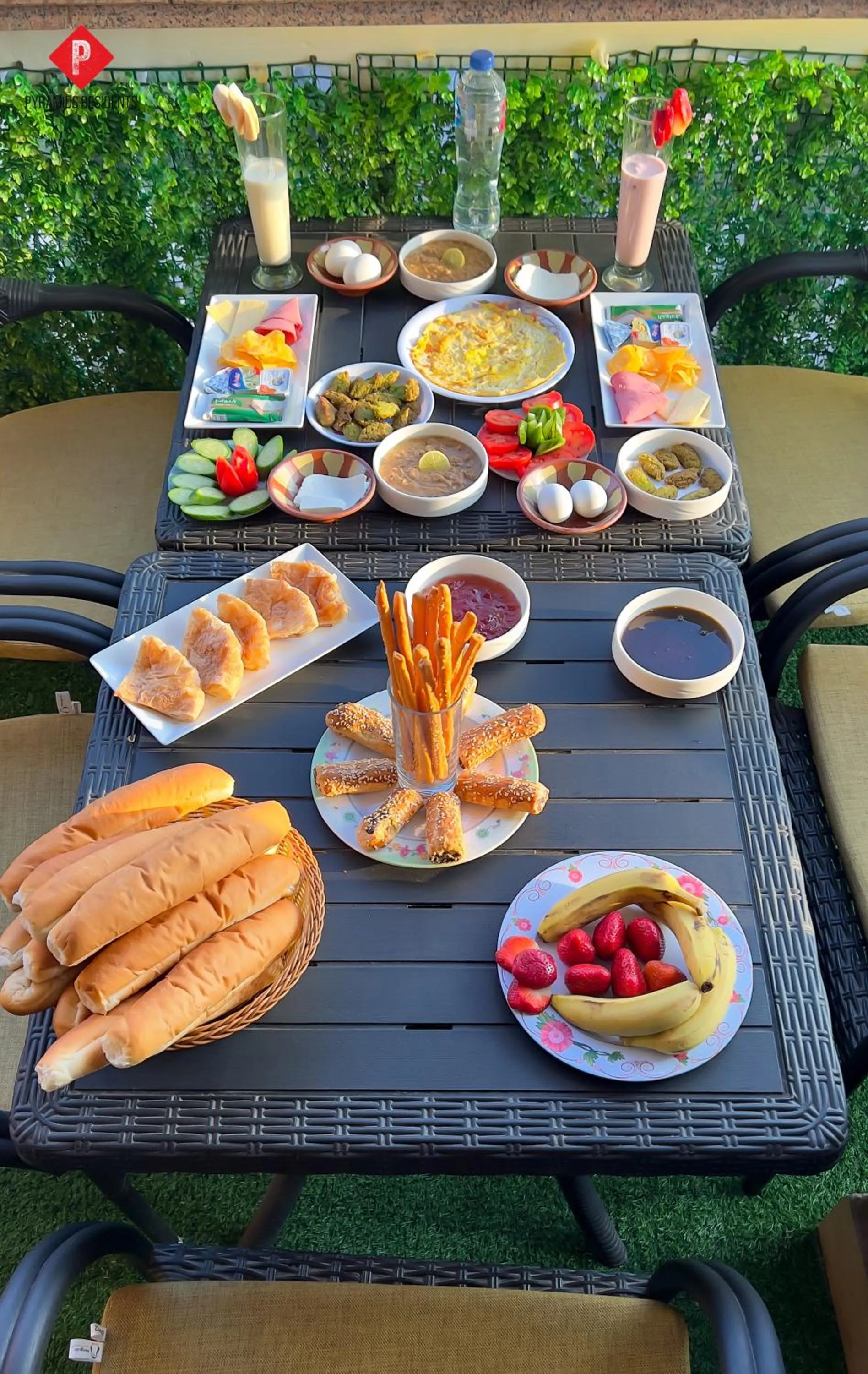 Food and drinks in Pyramids View Guest House