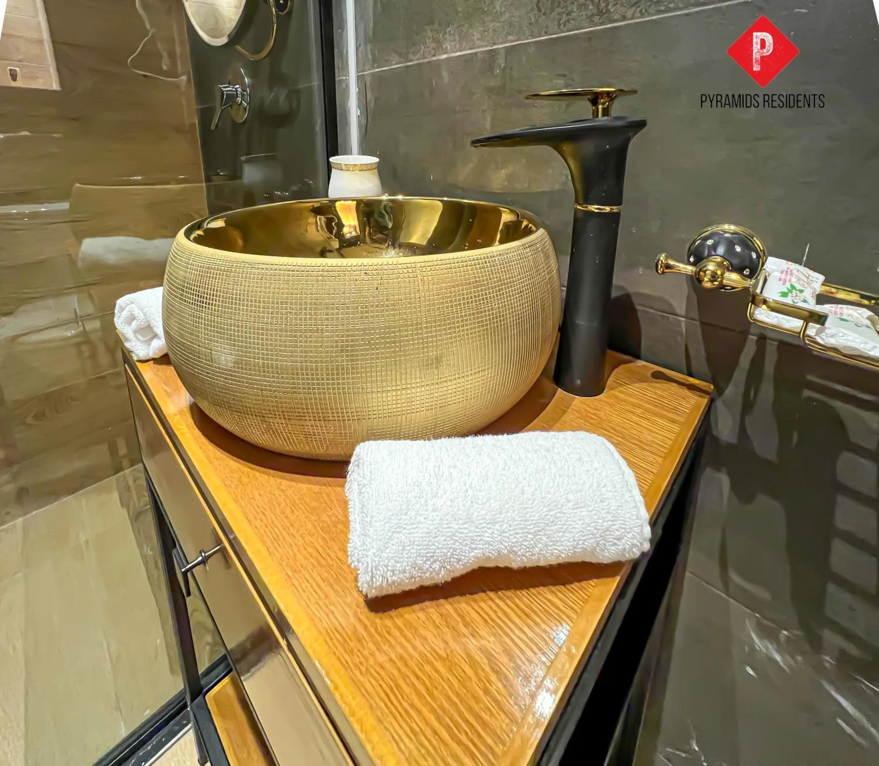 Bathroom in Pyramids View Guest House