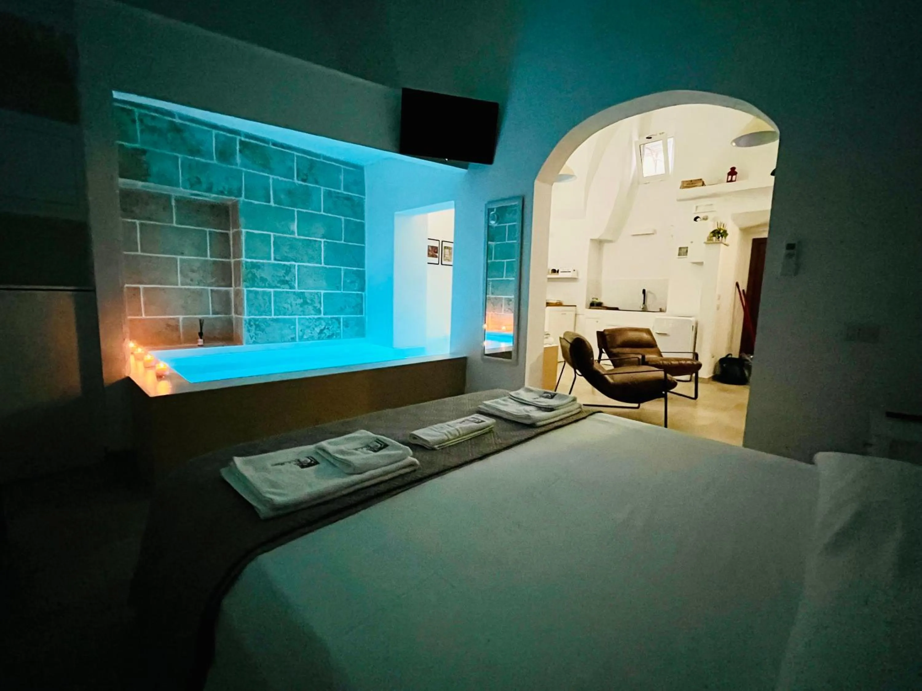 Swimming pool, Bed in Corte Gabellone - dimora storica