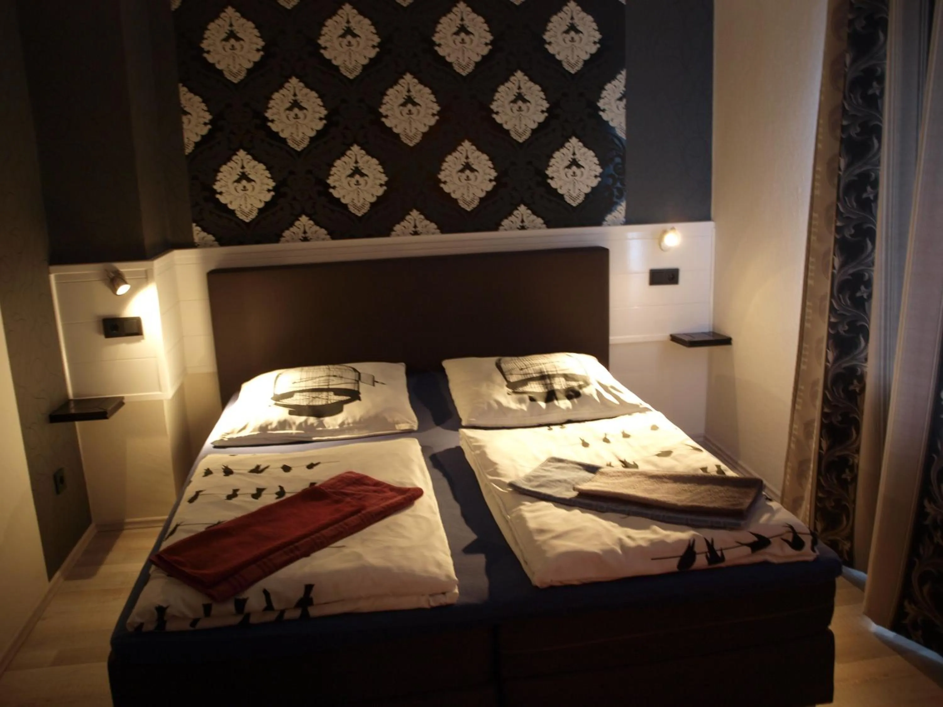 Decorative detail, Bed in Waldhotel Lemberg