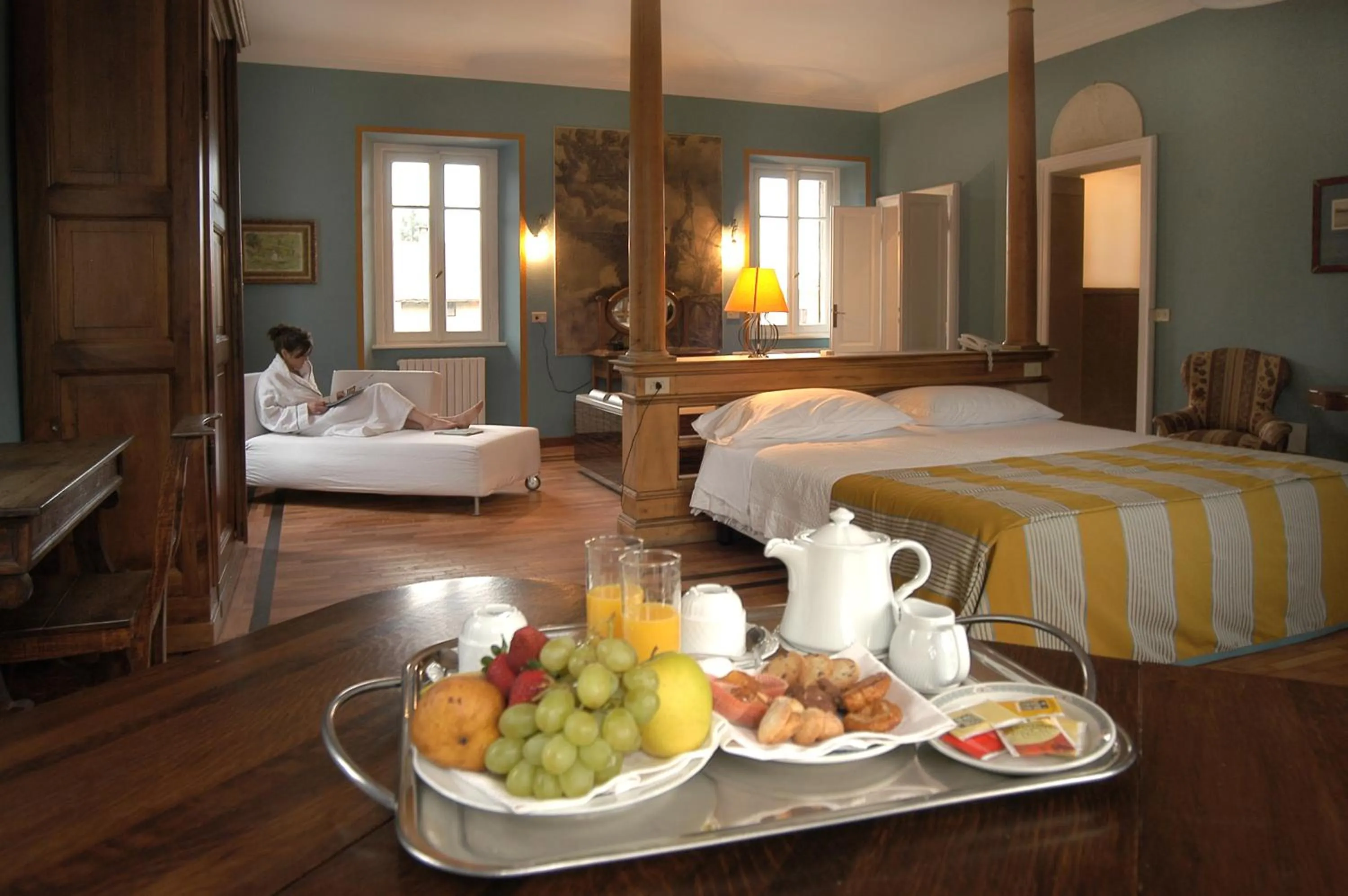 Photo of the whole room, Bed in Albergo Ristorante Madonnina