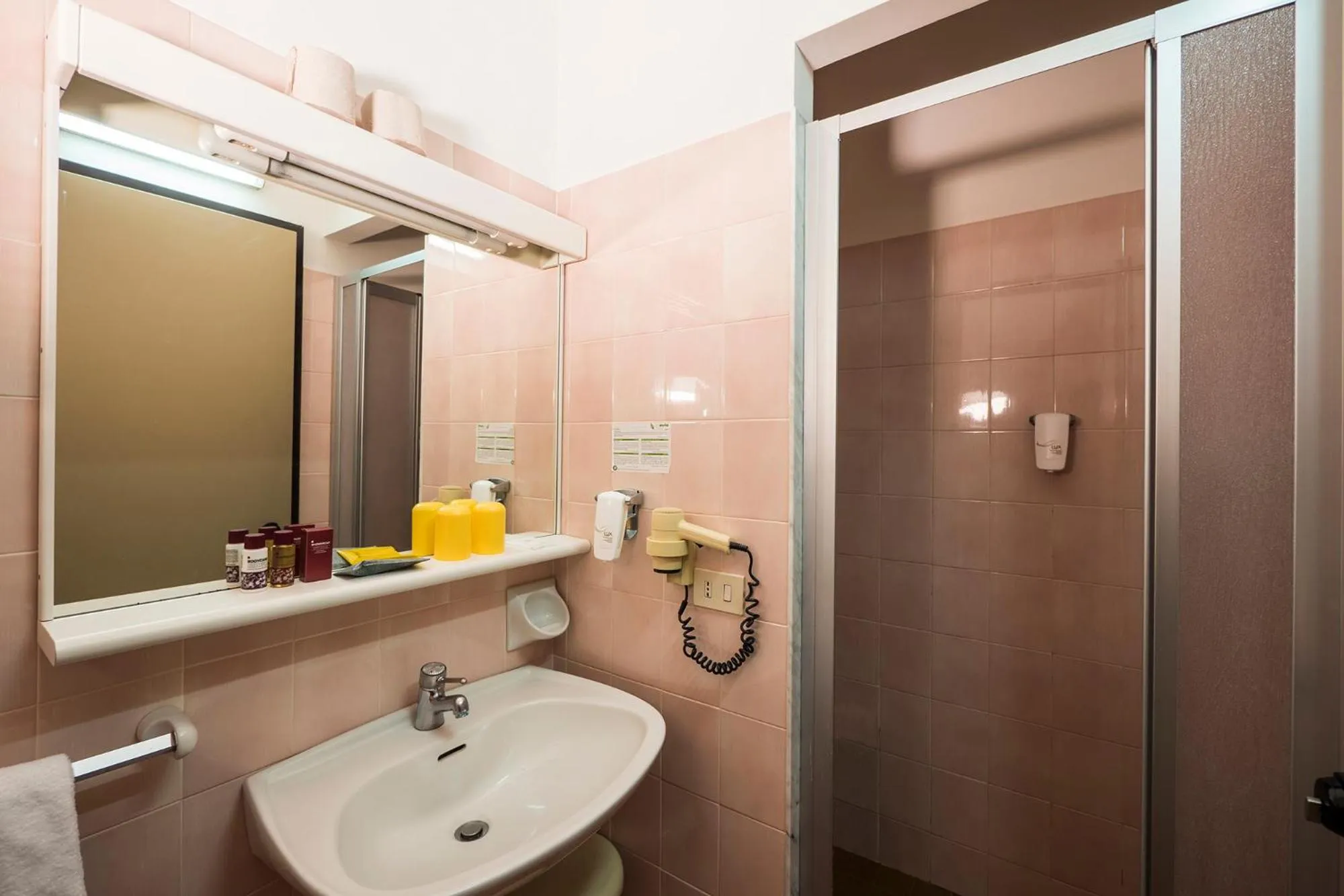 Bathroom in Hotel Vega Perugia