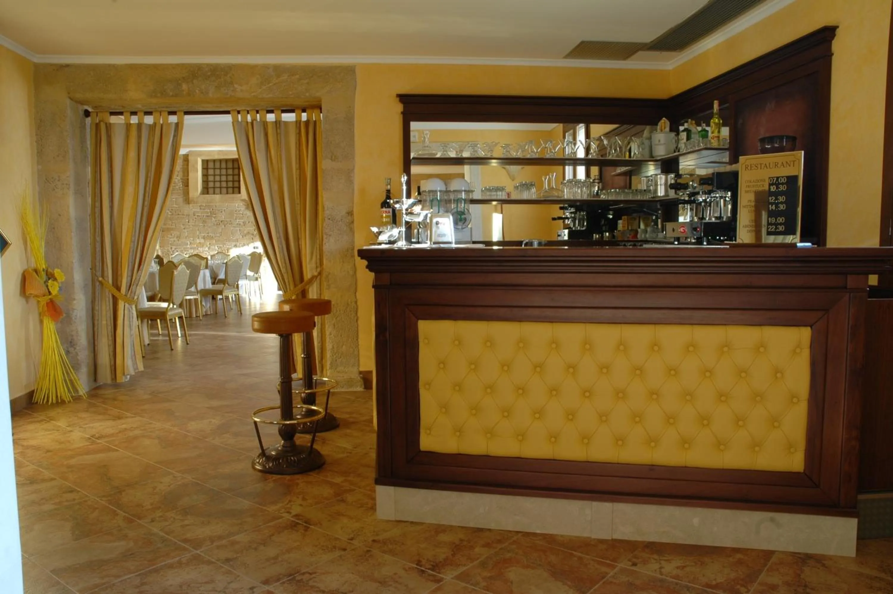 Lounge or bar in Hotel Il Podere