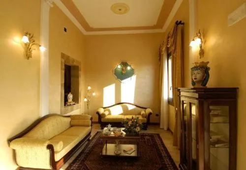 Decorative detail in Hotel Il Podere