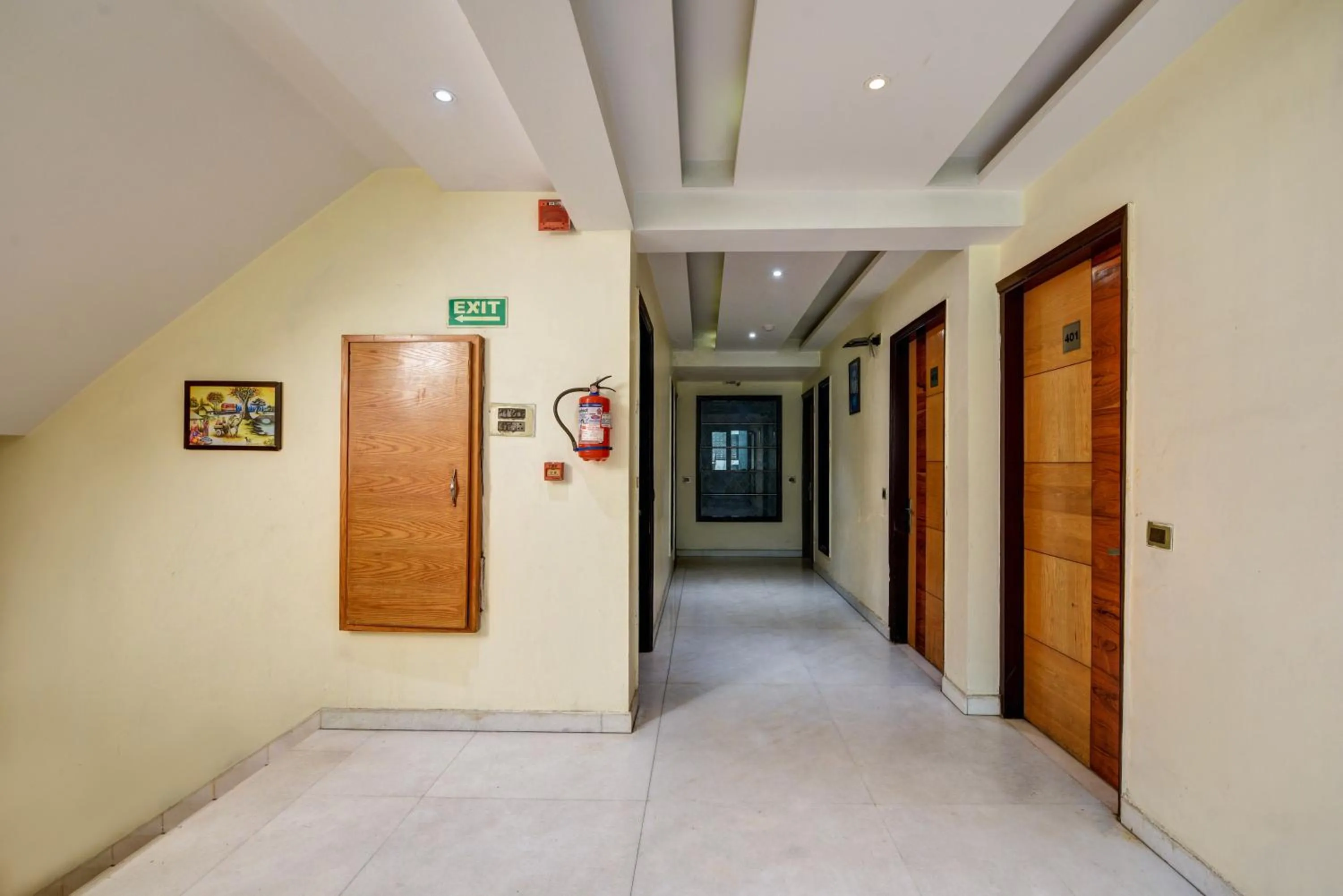 Balcony/Terrace in The Hotel Mohit -5 Minutes Walk From New Delhi Railway Station - Paharganj