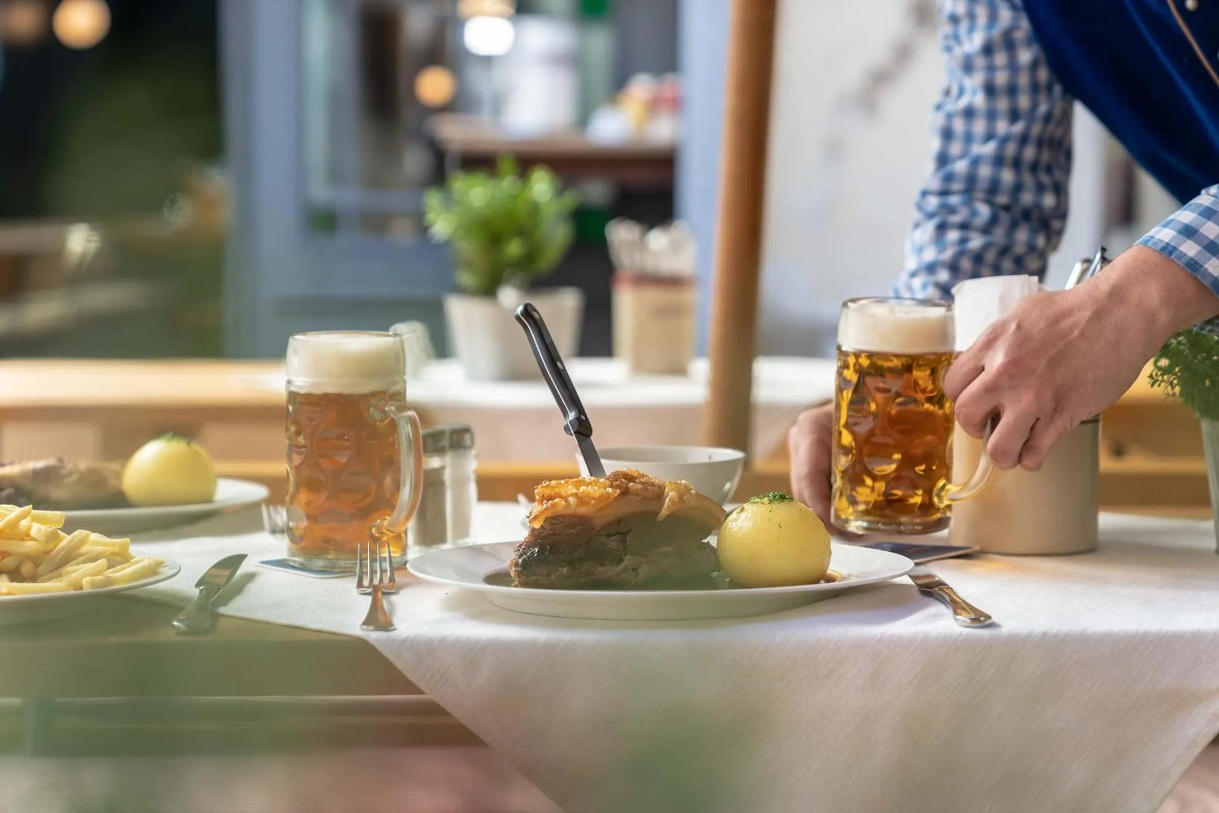 Food and drinks in Hotel Am Dom