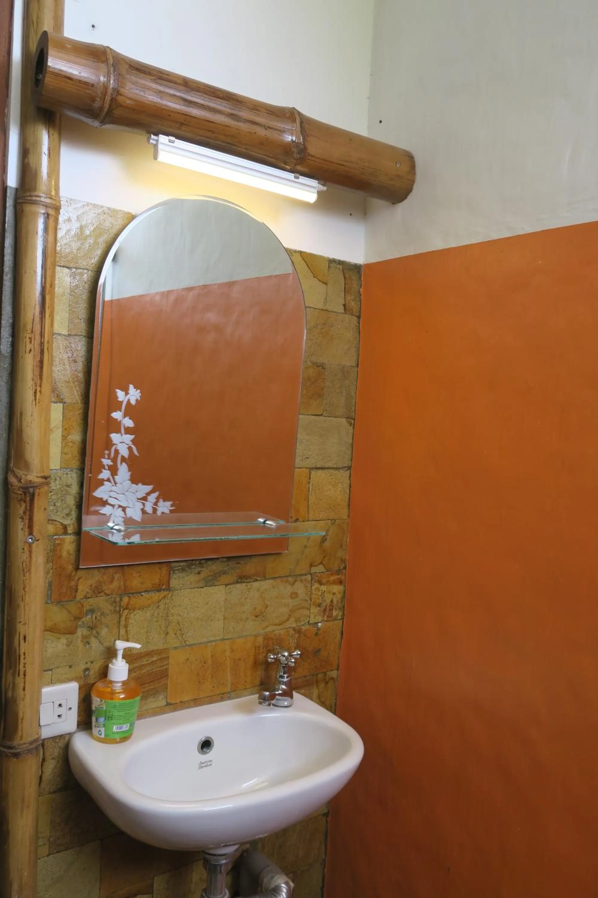 Bathroom in Bukit Raya Guesthouse